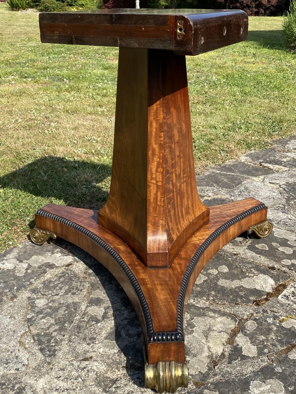 Fine Regency Mahogany Library Centre Table For Sale 3