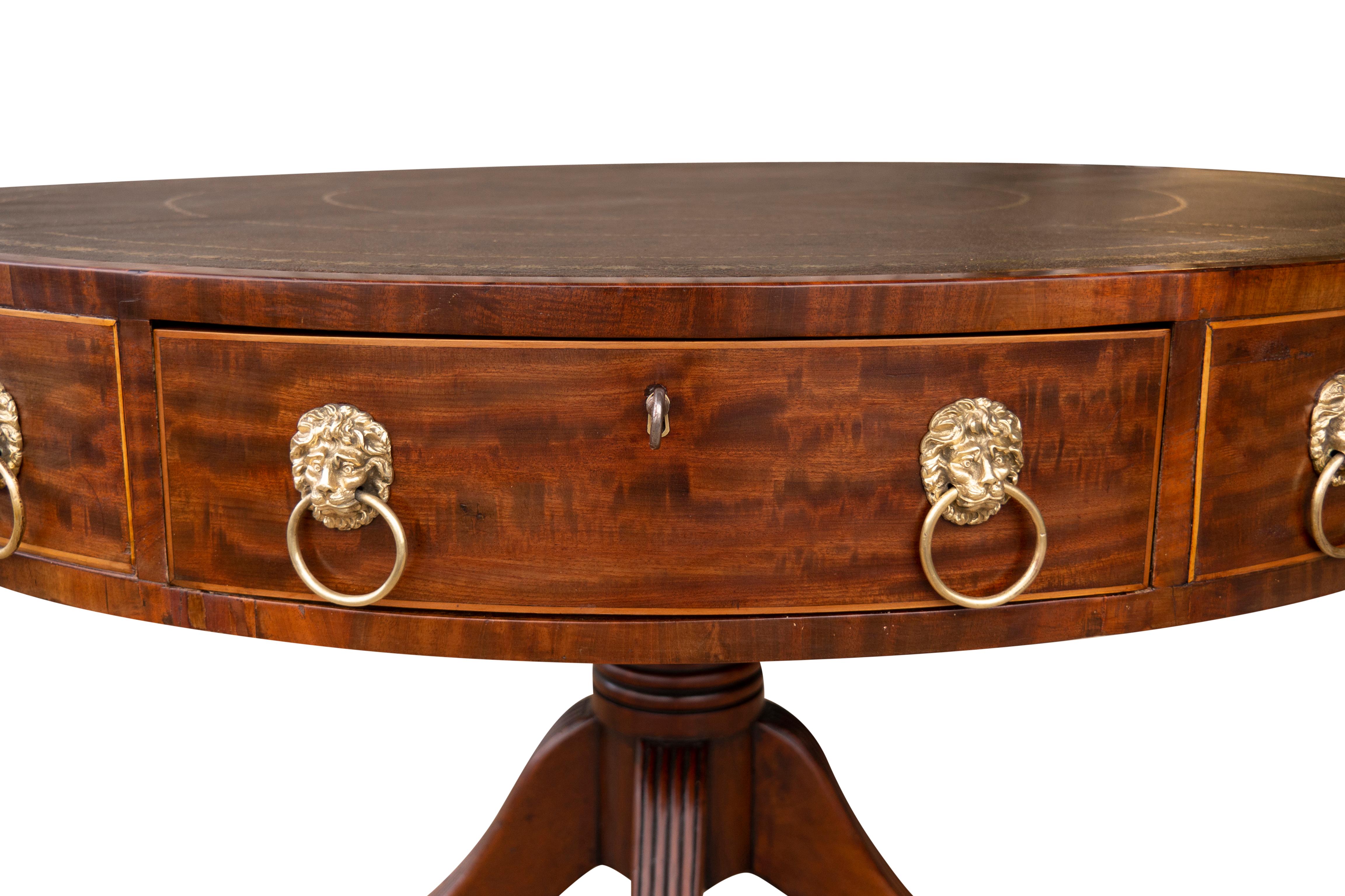 Fine Regency Mahogany Library Drum Table In Good Condition For Sale In Essex, MA