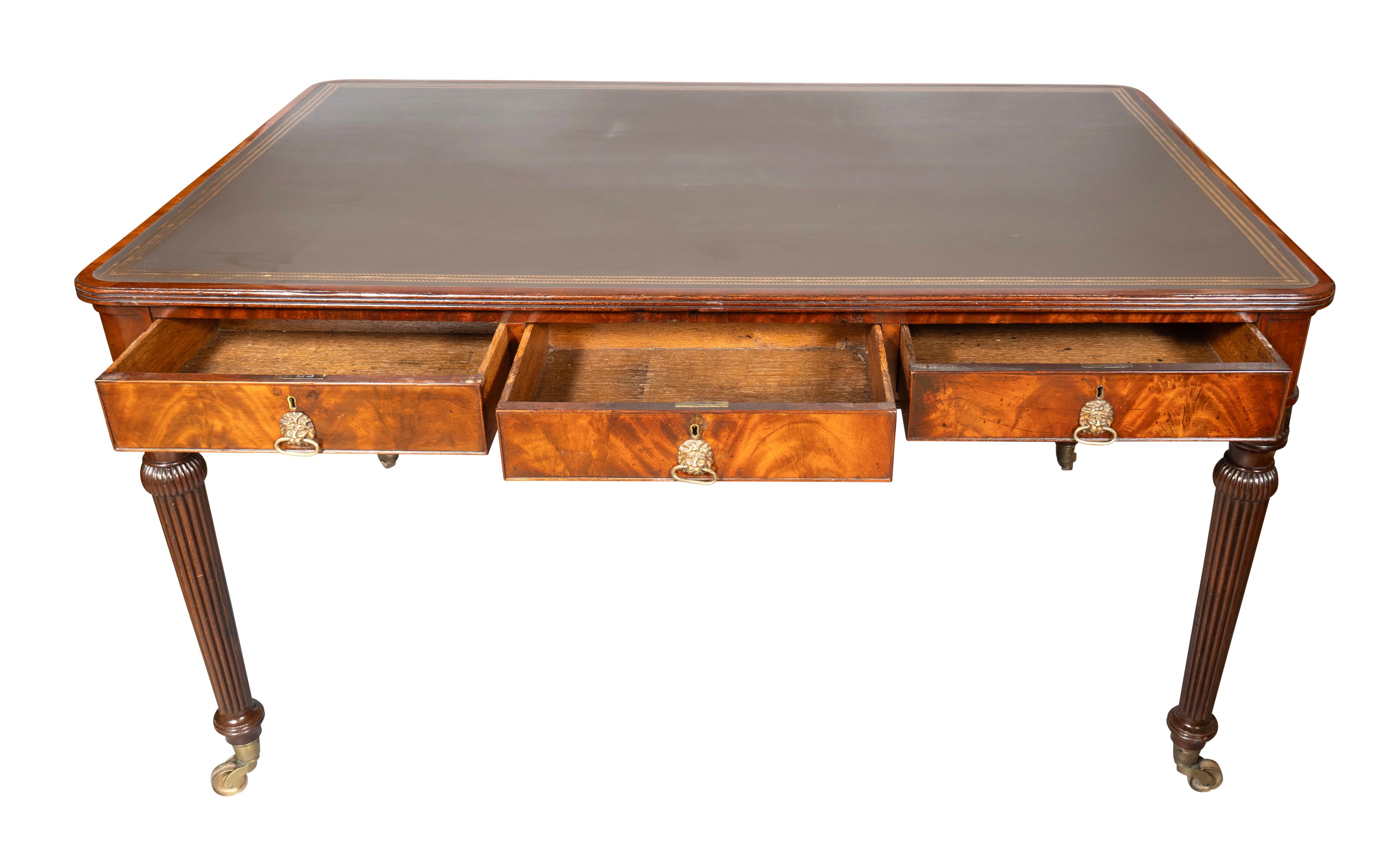 Fine Regency Mahogany Writing Table For Sale 2