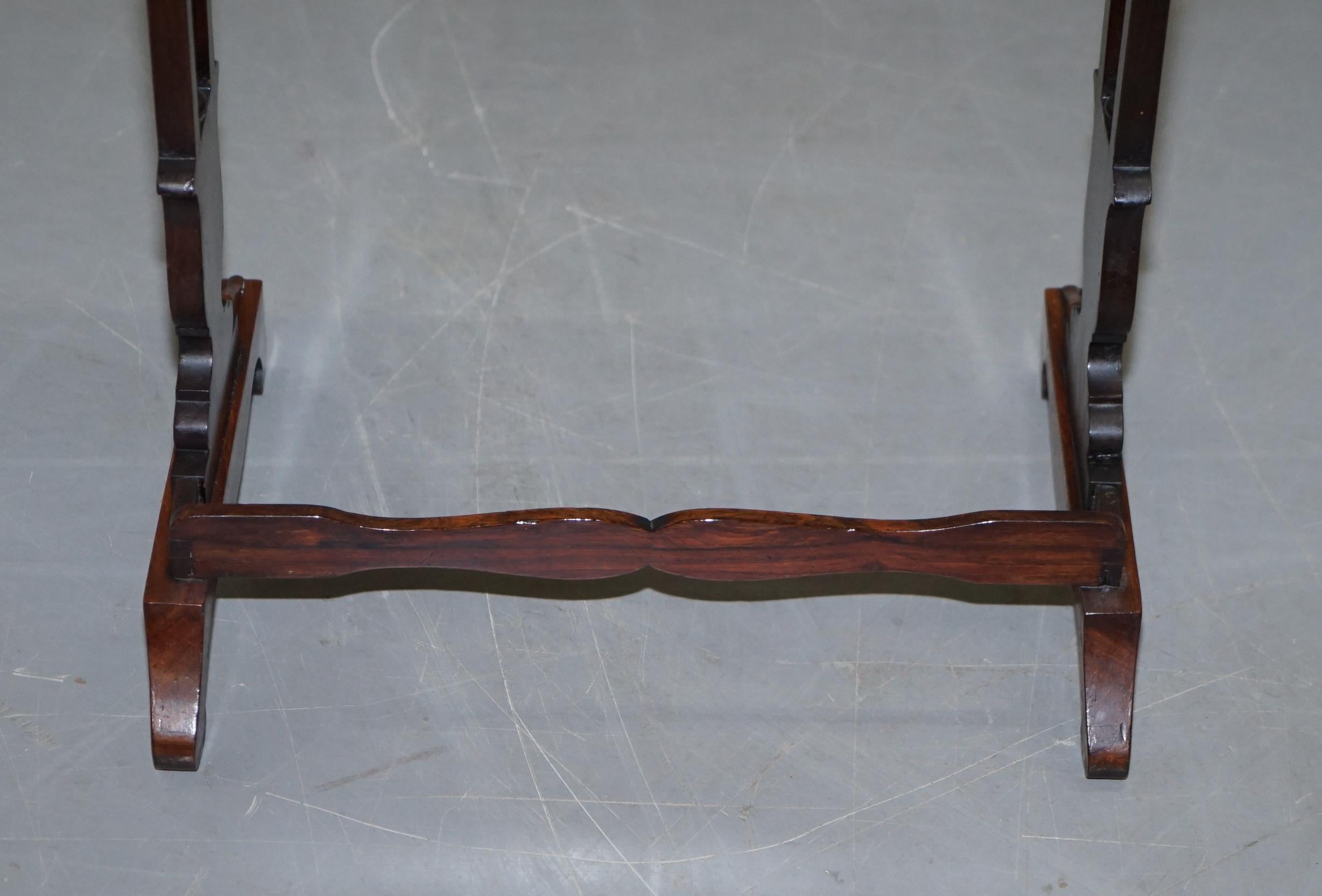 Magnifique ensemble de tables Regency en bois de feuillus avec plateau en damier attribué à Gillows en vente 7
