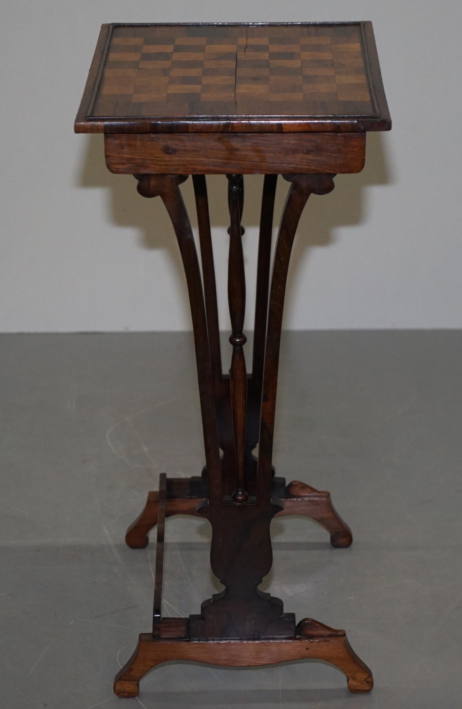 Fine Regency Nest of Hardwood Tables with Chessboard Top Attributed to Gillows For Sale 4