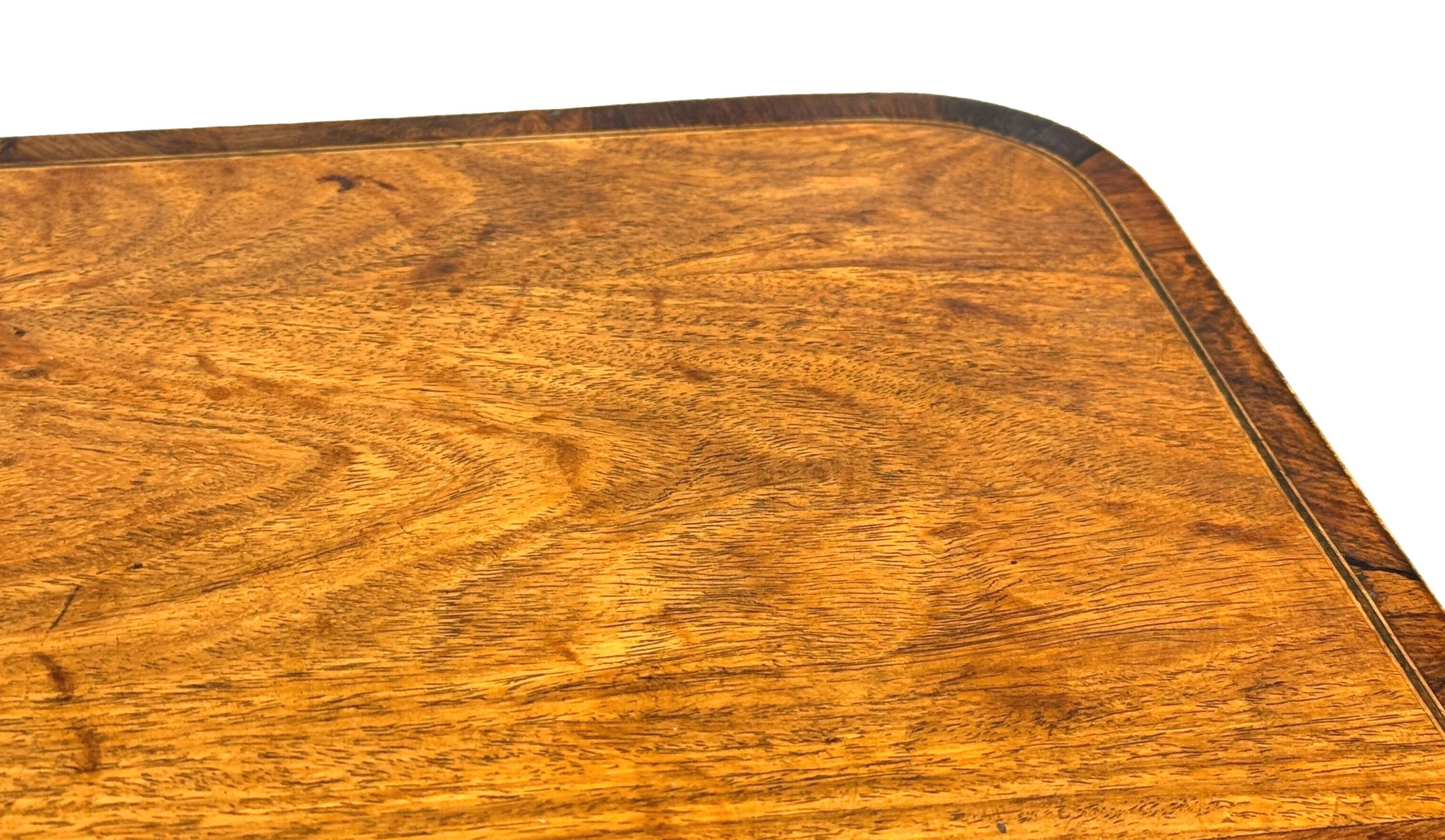 Fine Regency Period Kingwood Square Wine Table In Good Condition For Sale In Bedfordshire, GB