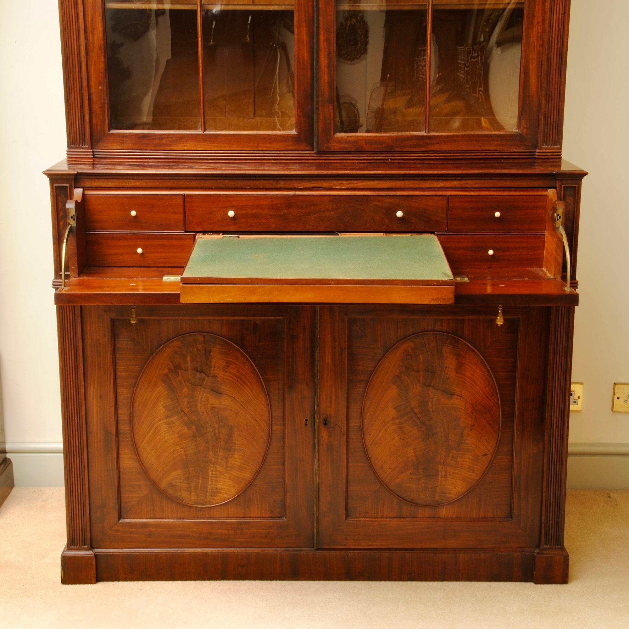 19th Century Fine Regency Period Secretaire Bookcase By Walker Of Lancaster For Sale