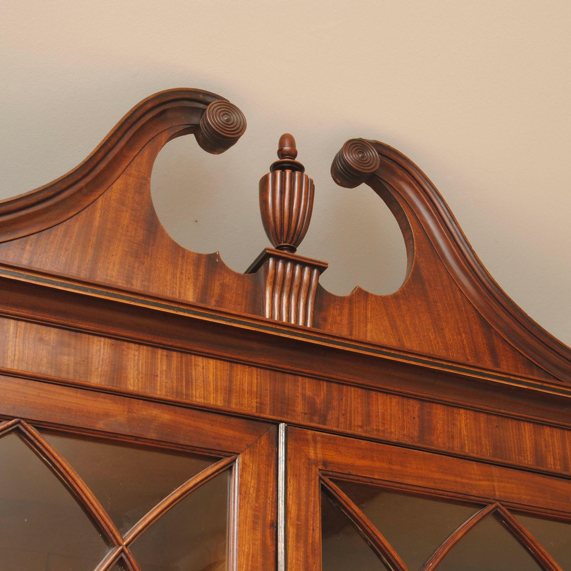 Fine Regency Period Secretaire Bookcase By Walker Of Lancaster For Sale 3
