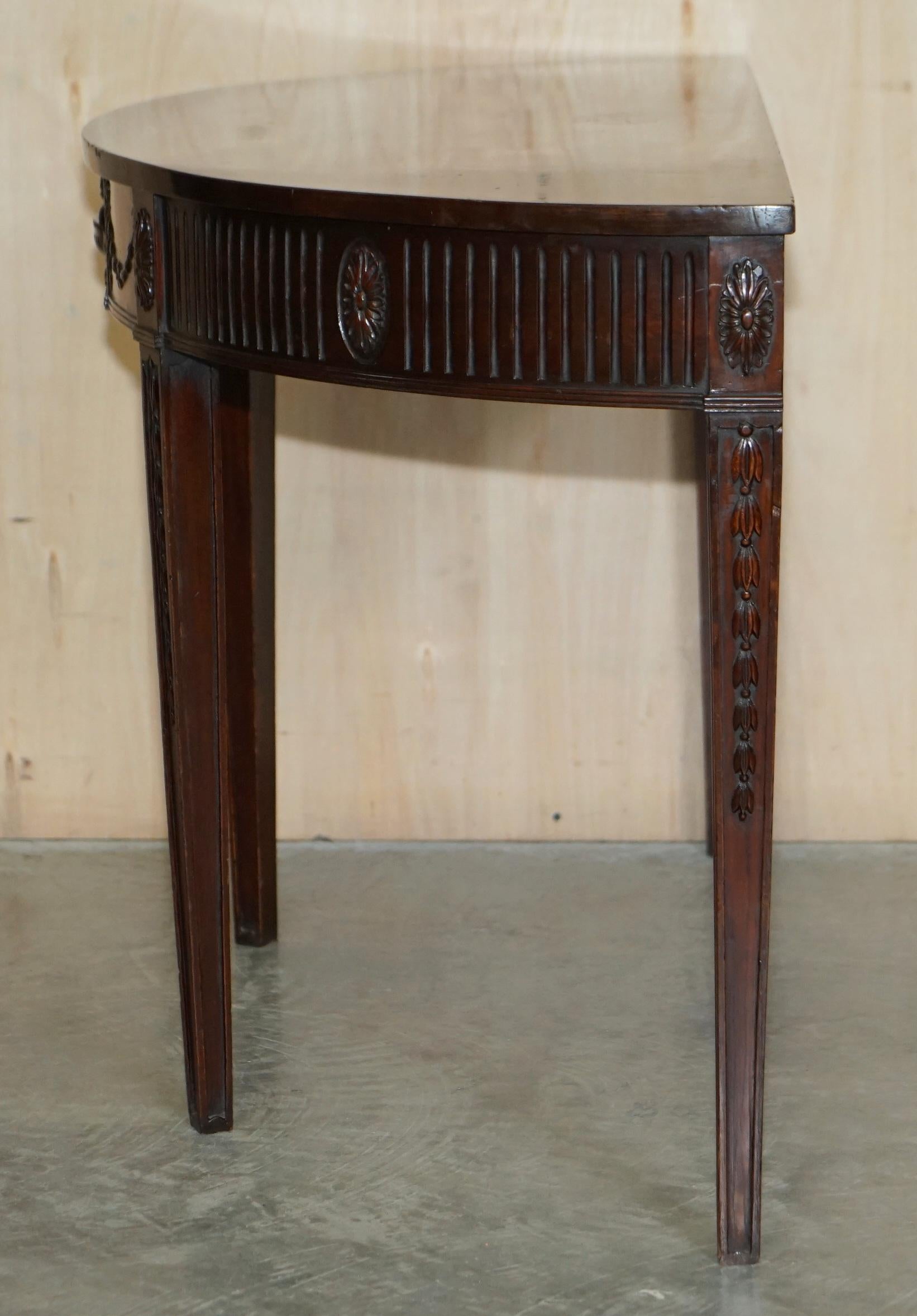 FiNE RESTORED 18TH CENTURY BURL HARDWOOD CARVED ADAMS DEMI LINE CONSOLE TABLE For Sale 11