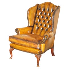 FiNE RESTORIERTES WILLIAM MORRIS CHESTERFIELD GEFLOSSENES WINGBACK BROWN LEATHER ARMCHAIR