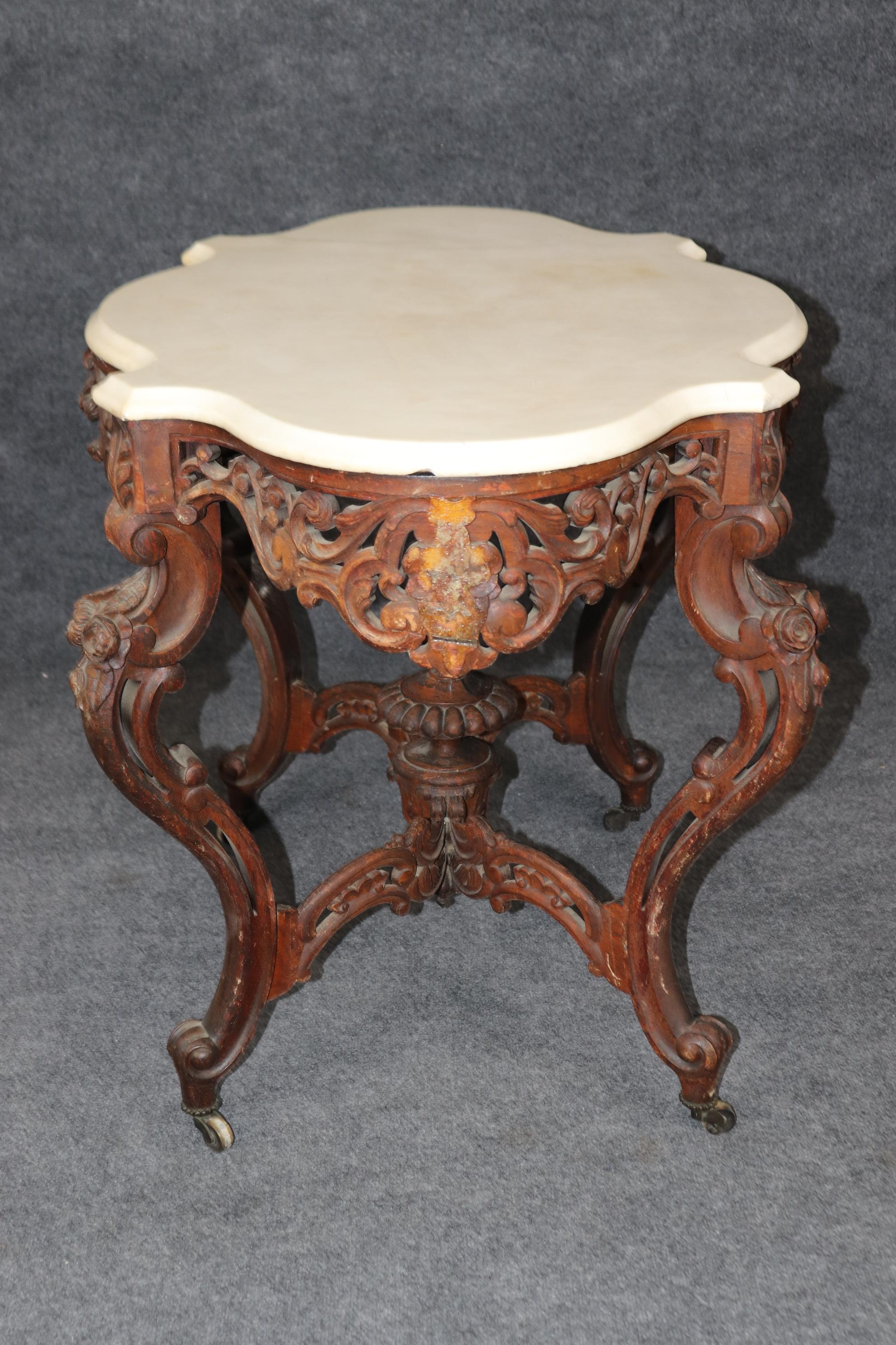 Fine John Henry Belter Rosewood Carved High Victorian Marble Top Center Table In Good Condition In Swedesboro, NJ