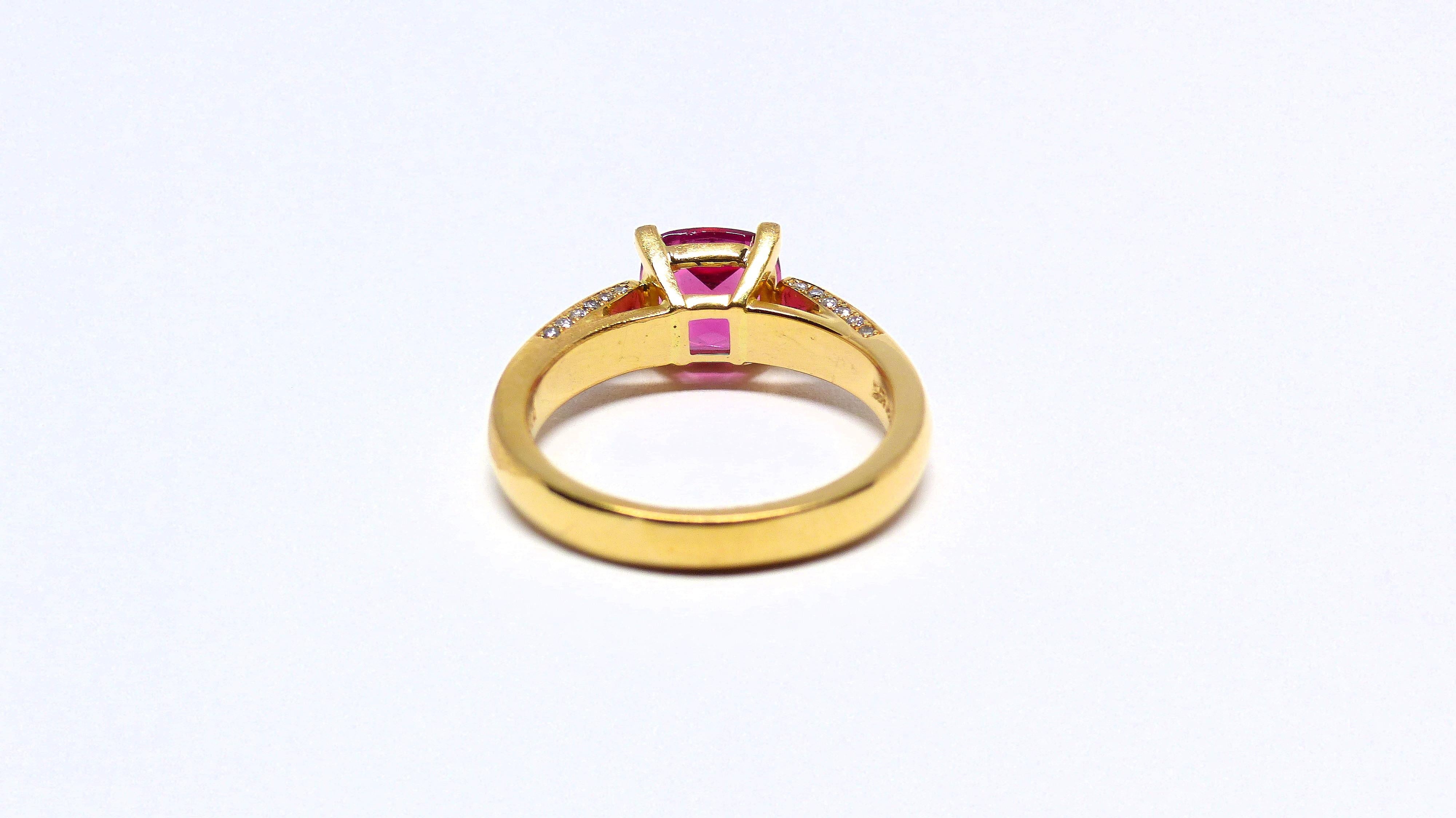 Contemporary Ring in Rose Gold with 1 Rubellite and Diamonds. For Sale