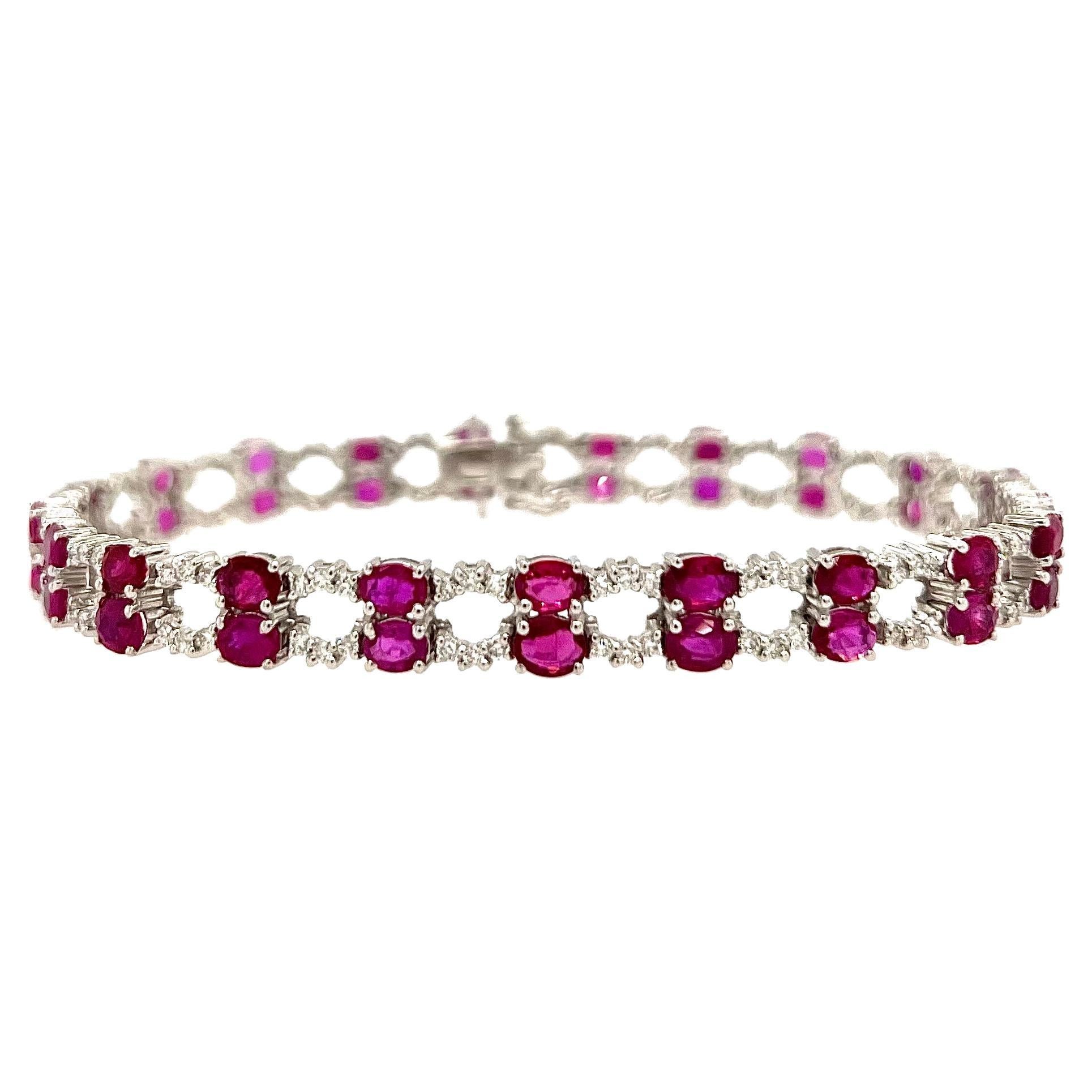 Bracelet en or 18 carats avec rubis et diamants blancs de couleur canari