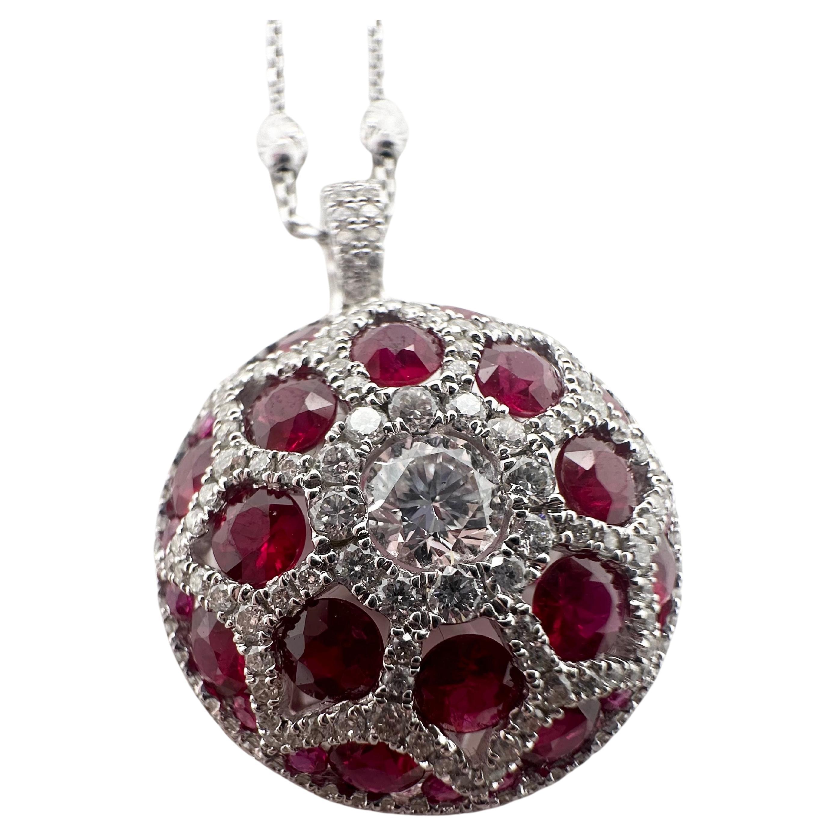 Fine Ruby & Diamond pendant necklace 18KT For Sale