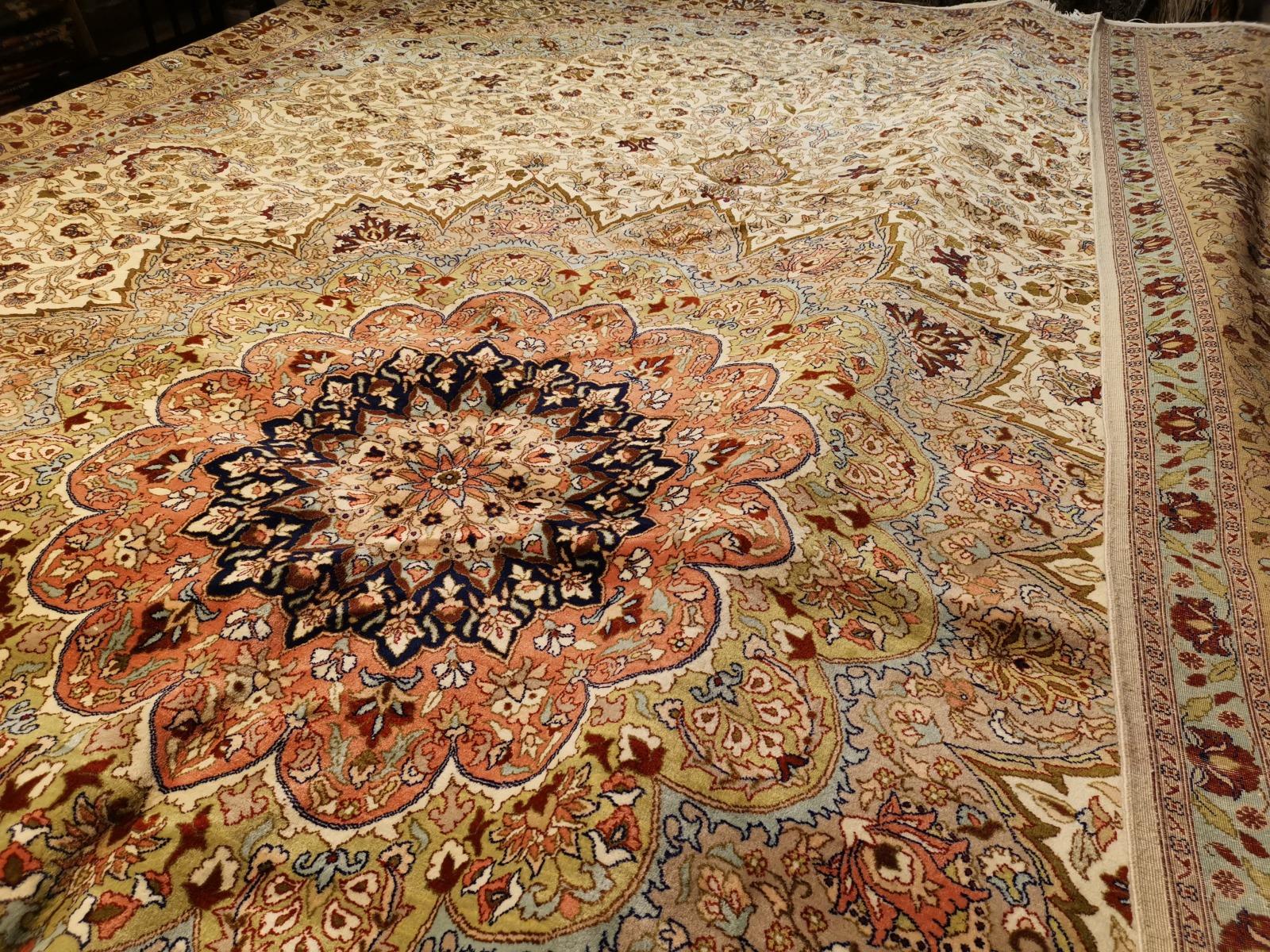 Fine Rug Vintage Turkish Hereke Carpet Oversize 17 x 11 ft hand knotted rug For Sale 1