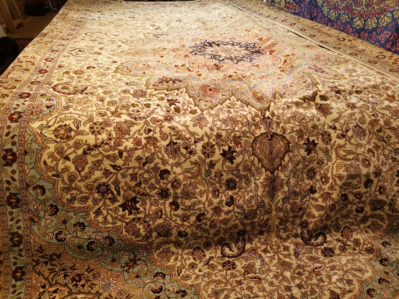 Fine Rug Vintage Turkish Hereke Carpet Oversize 17 x 11 ft hand knotted rug For Sale 4