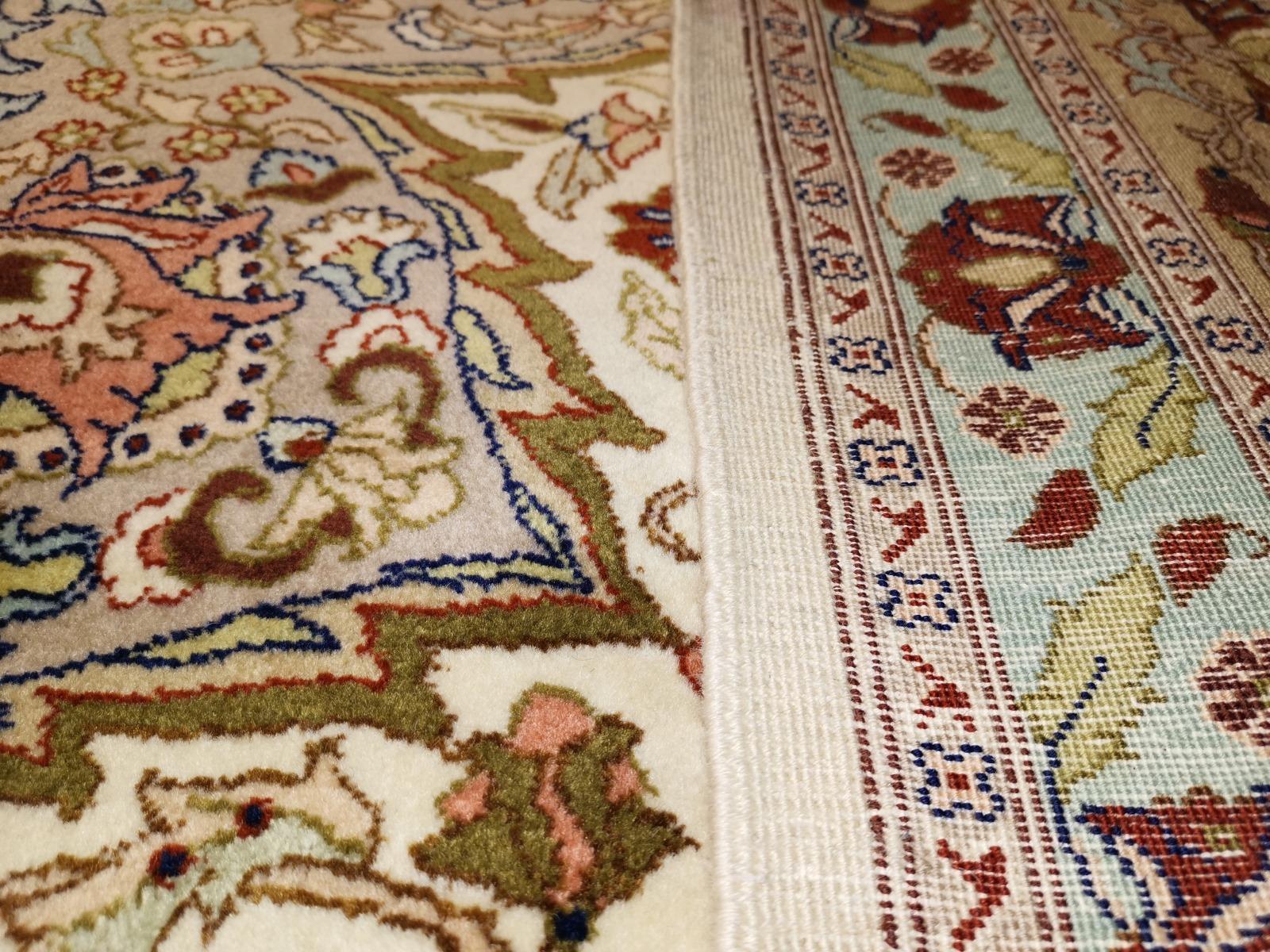 Wool Fine Rug Vintage Turkish Hereke Carpet Oversize 17 x 11 ft hand knotted rug For Sale