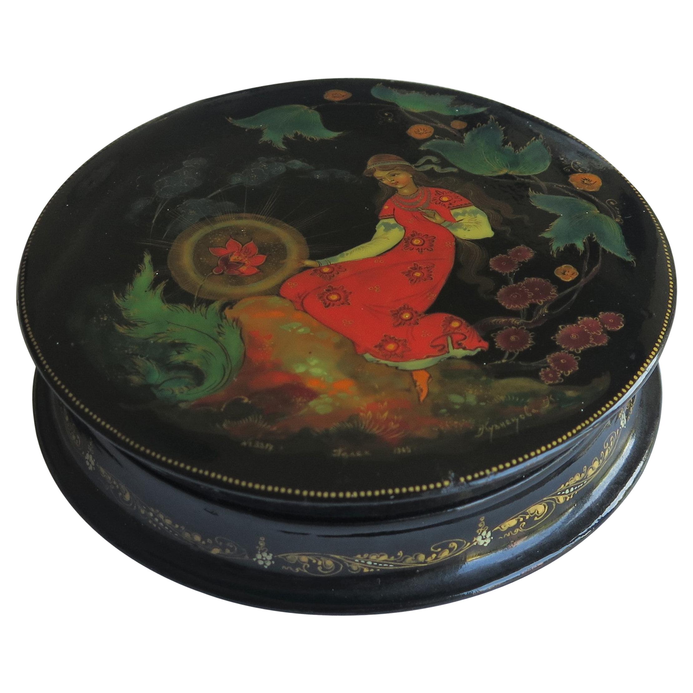 Fine Russian Palekh Lacquered Lidded Box Hand Painted Signed and Dated 1965