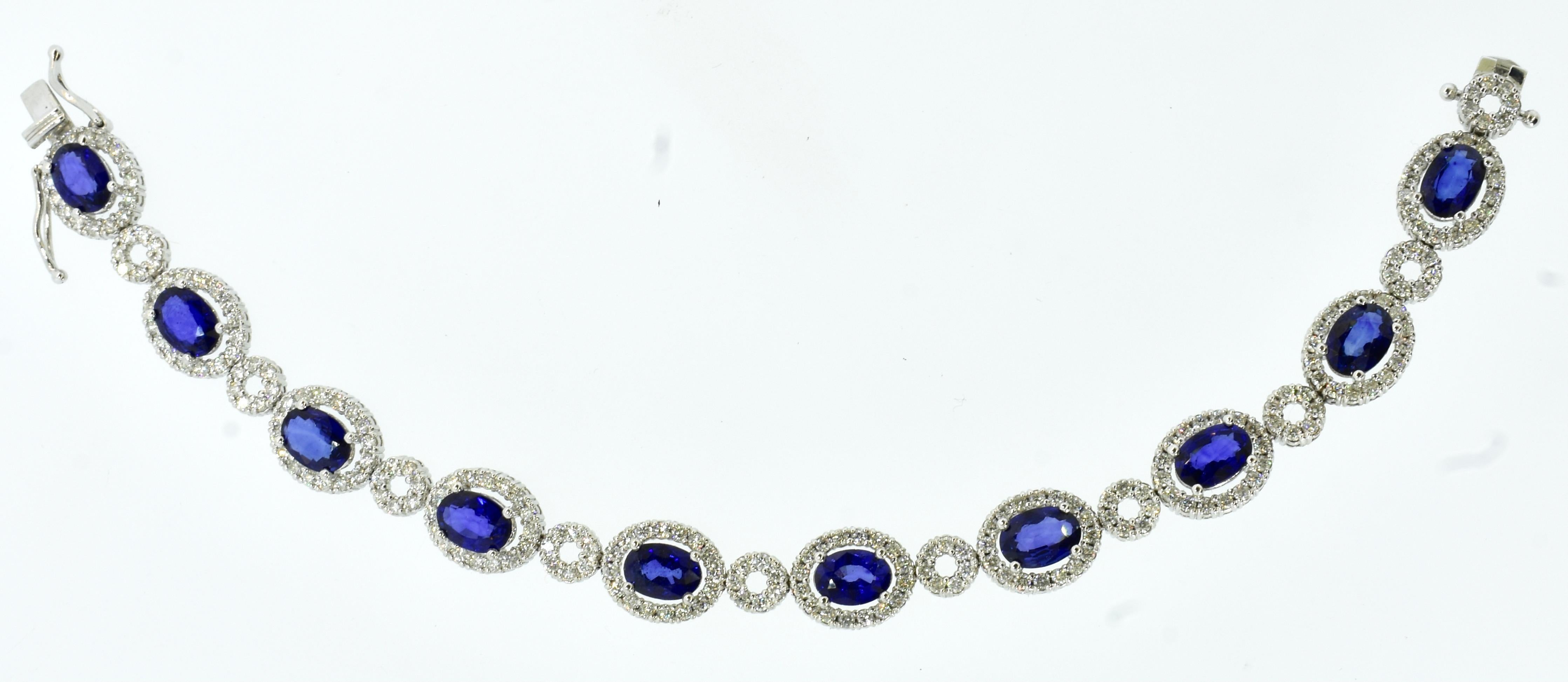 Fine Sapphire and Diamond White Gold Contemporary New Bracelet For Sale 1