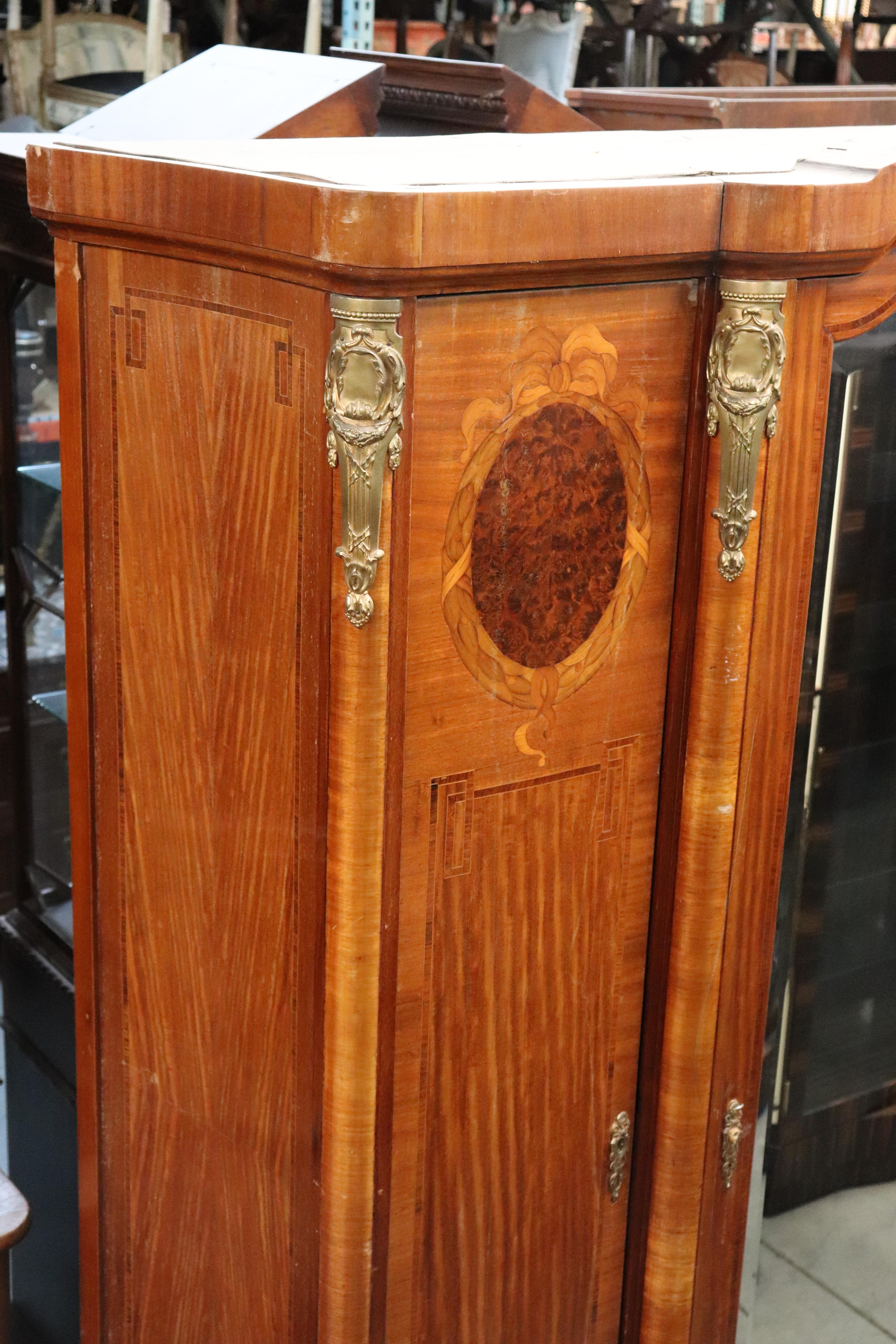 Fine Satinwood and Bronze Mounted French Art Nouveau Louis XVI Armoire For Sale 5