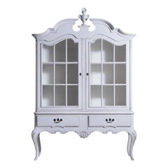 Belle vitrine scandinave à deux portes, avec deux tiroirs, 20e siècle