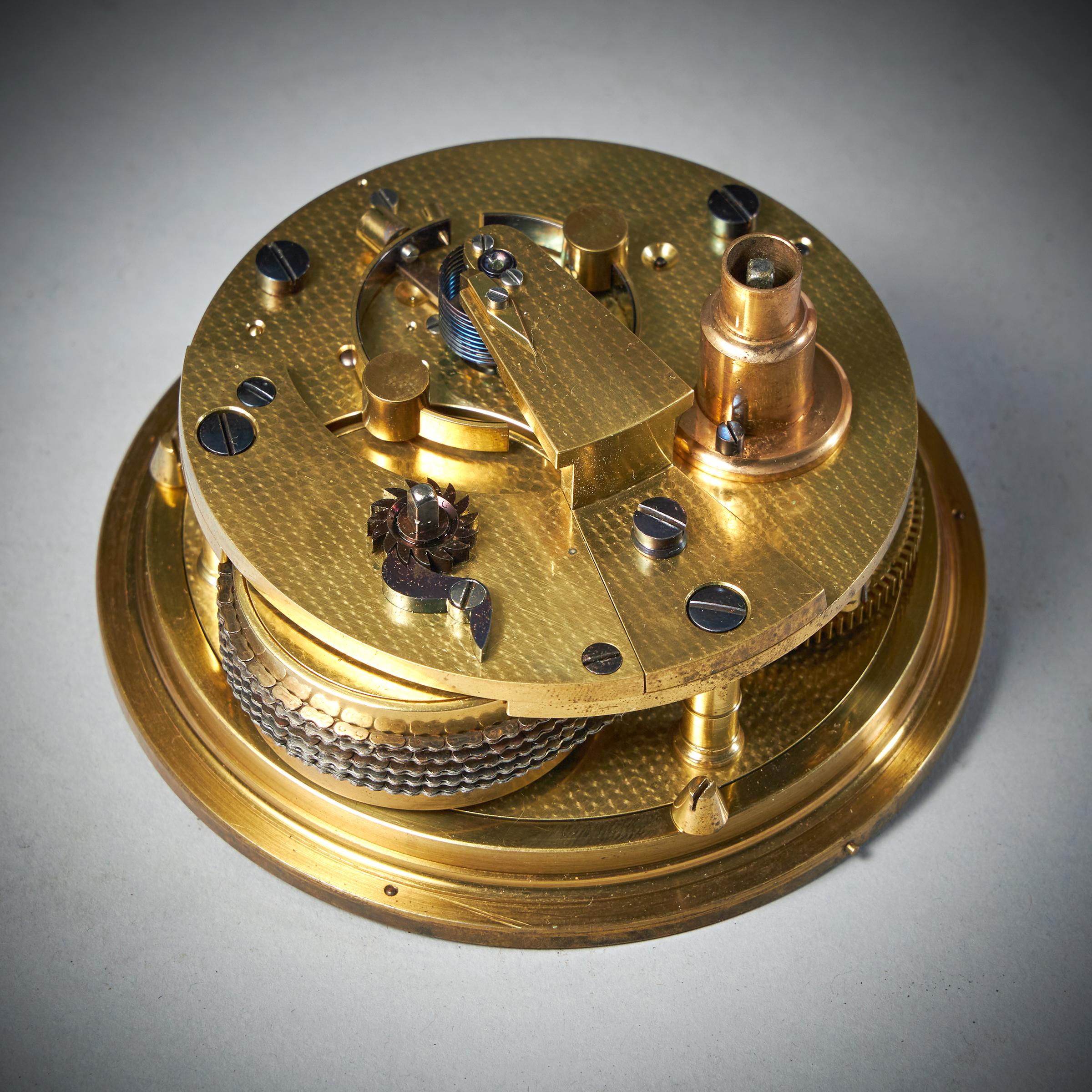 Feines englisches zweitägiges Marine-Chronometricometer, signiert im Angebot 5