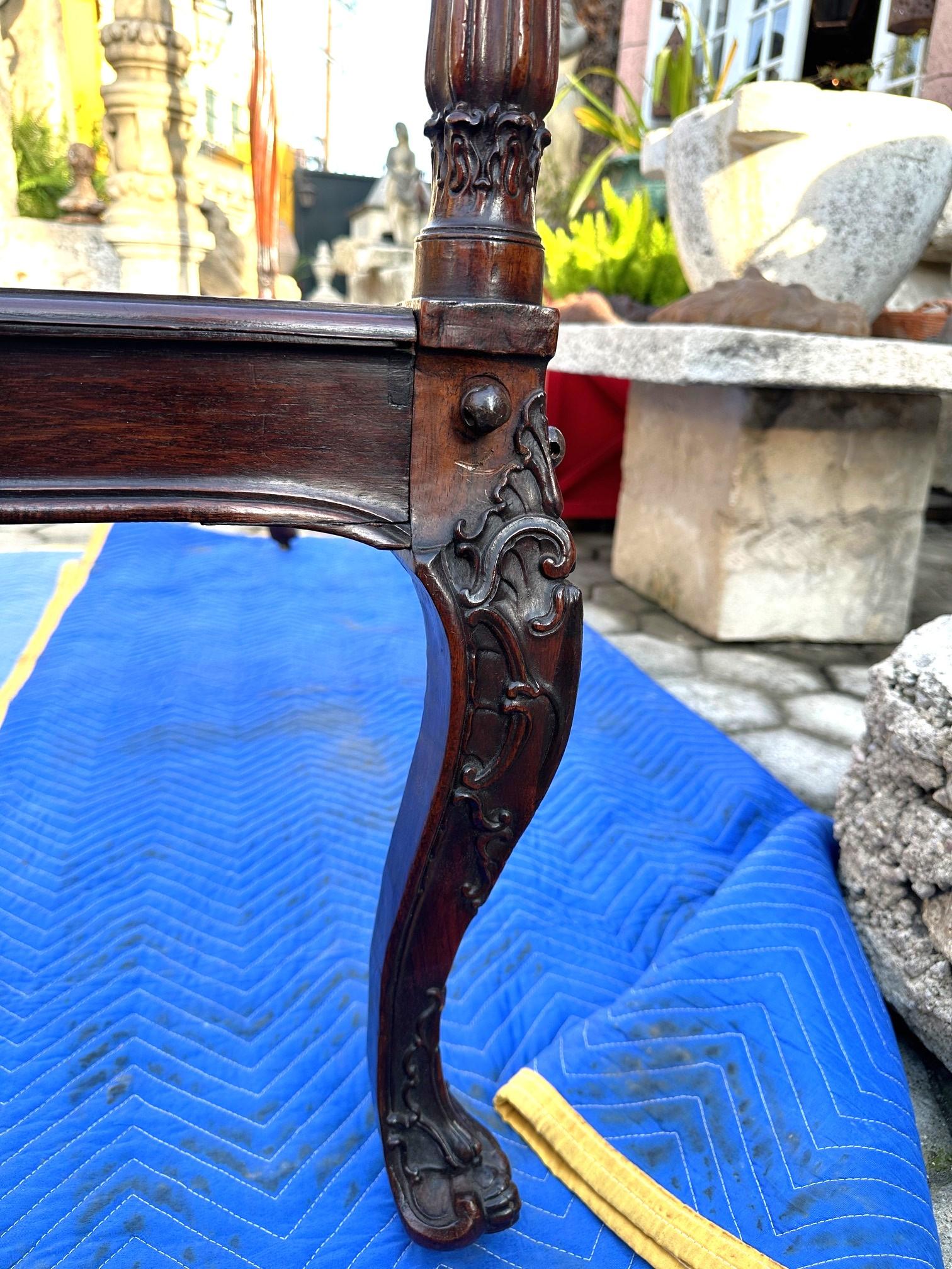 Fine Sculpted Queen Bed Portuguese 17th/18th C. Jacaranda Wood torsade Posts For Sale 2