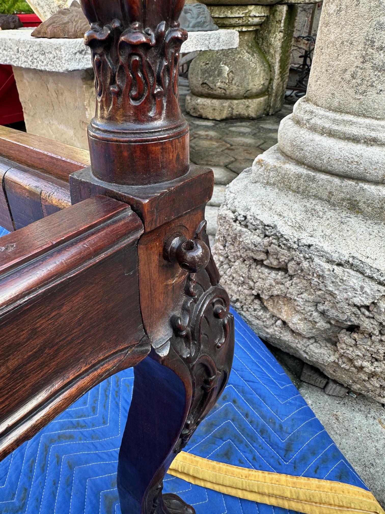 Fine Sculpted Queen Bed Portuguese 17th/18th C. Jacaranda Wood torsade Posts For Sale 3