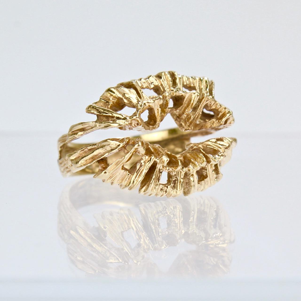 Fine Sculptural Brutalist 14 Karat Gold Ring with an Openwork Matrix In Good Condition In Philadelphia, PA