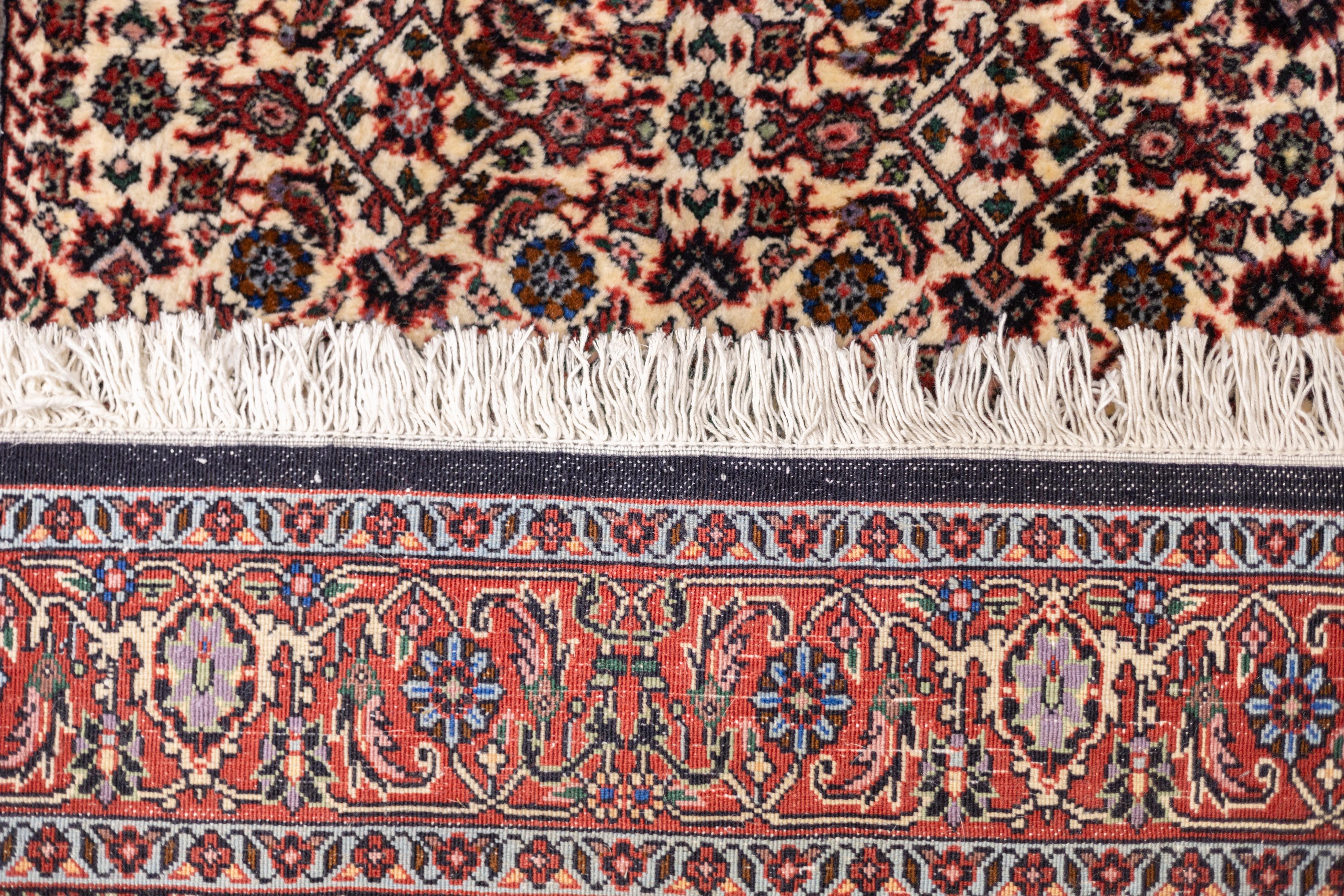 Fine tapis persan semi-ancien Bidjar 2'7