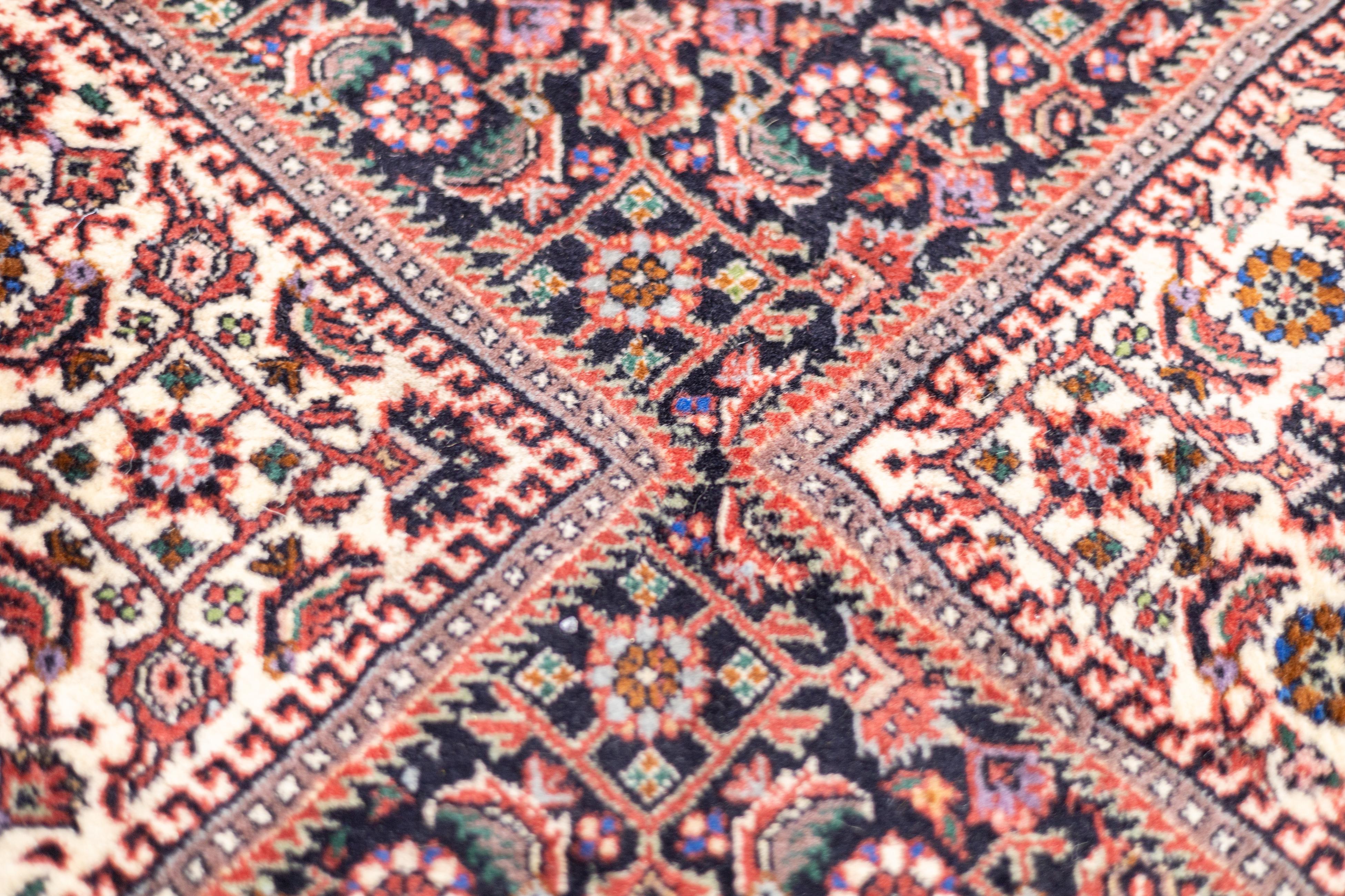 Fine tapis persan semi-ancien Bidjar 2'7