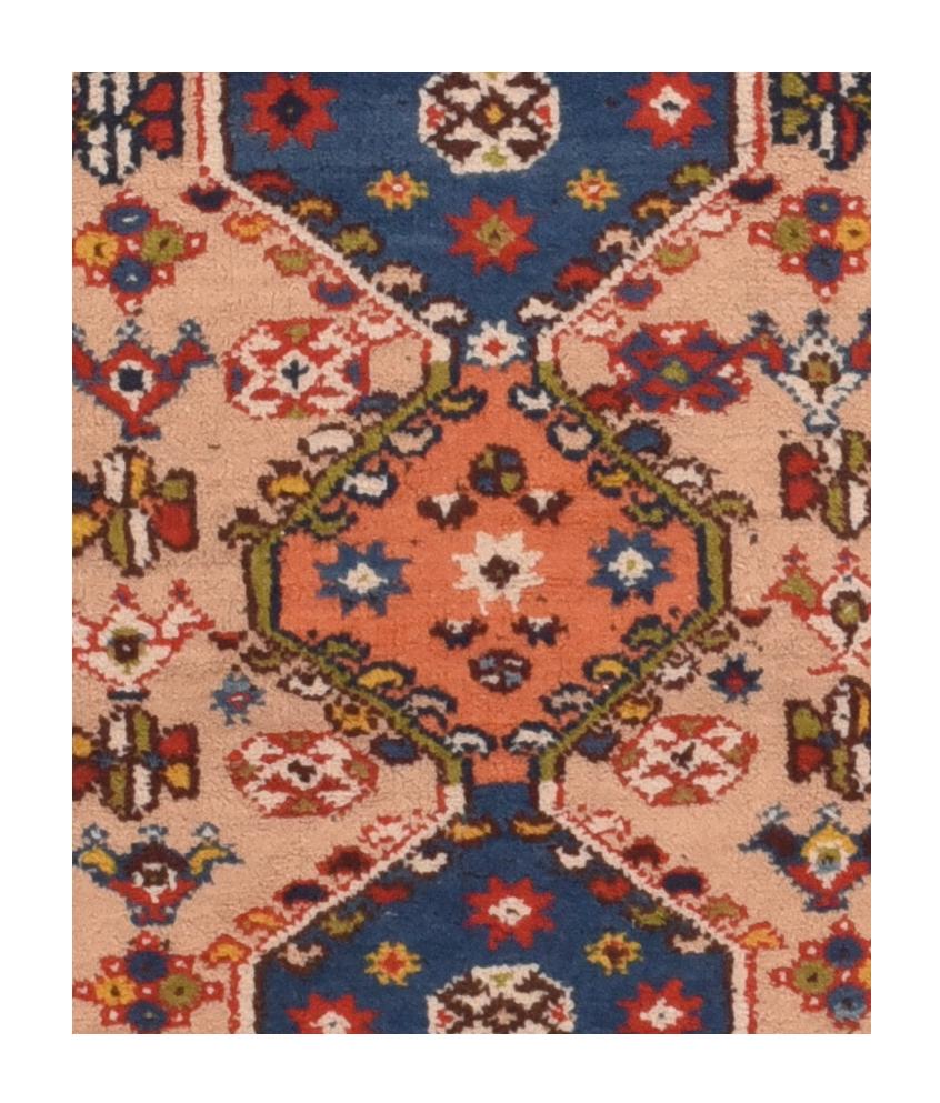 Persian Rug 1'11'' x 2'11'' In Good Condition For Sale In New York, NY