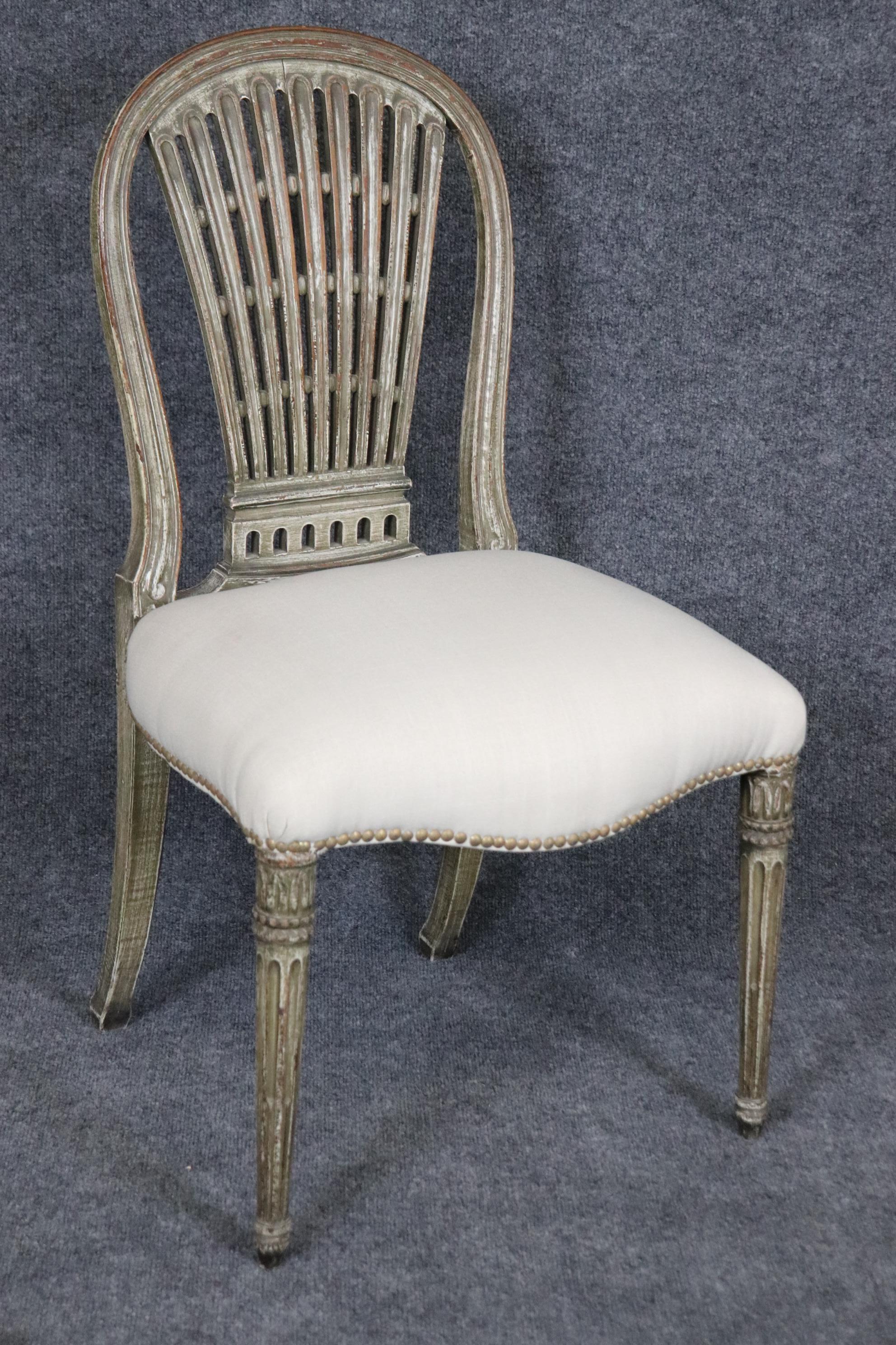 French Fine Set 8 Maison Jansen Distressed Paint Decorated Balloon Back Dining Chairs For Sale