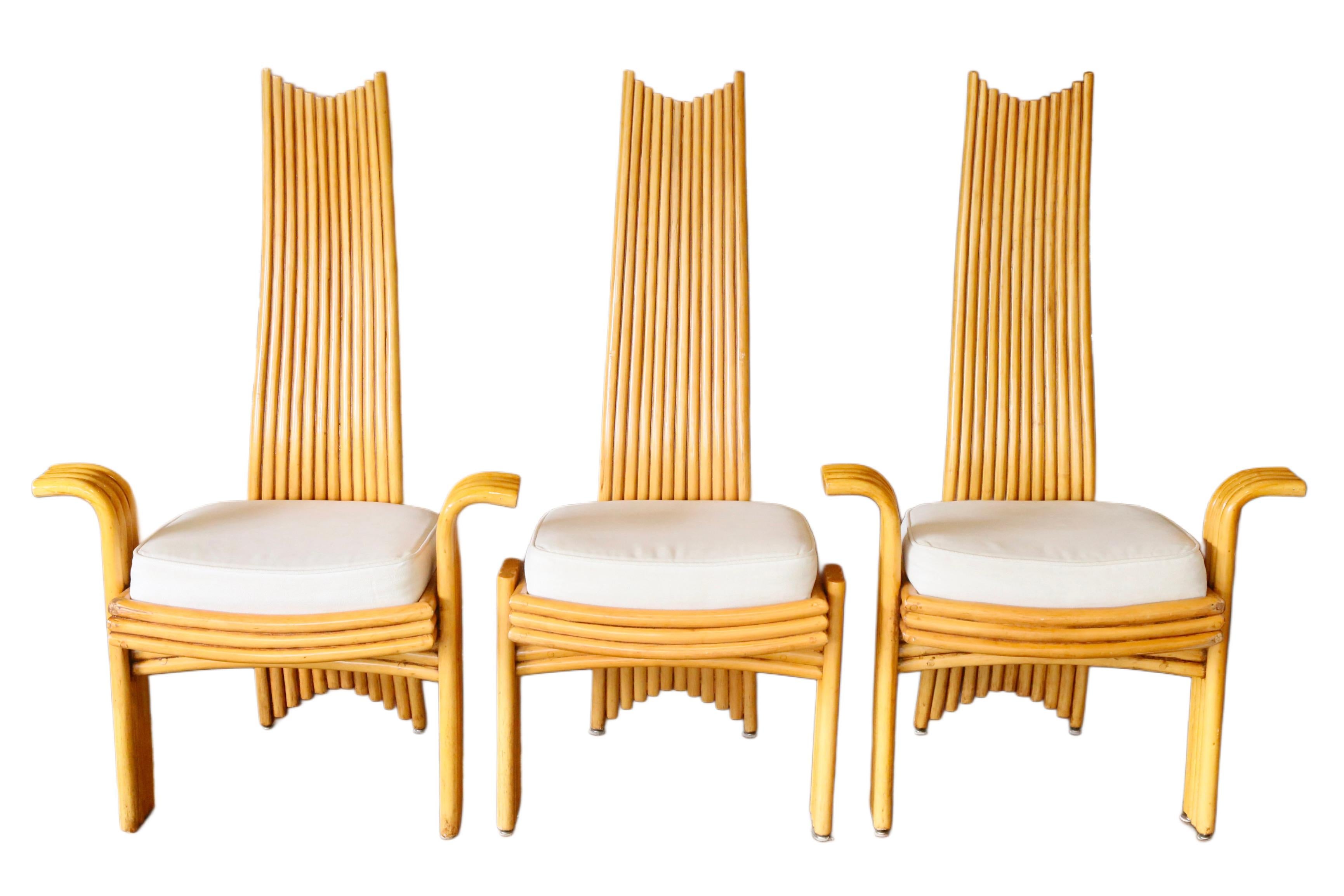 Juego de sillas de comedor modernistas con respaldo alto de bambú de Arthur Edwards para McGuire Barnizado en venta