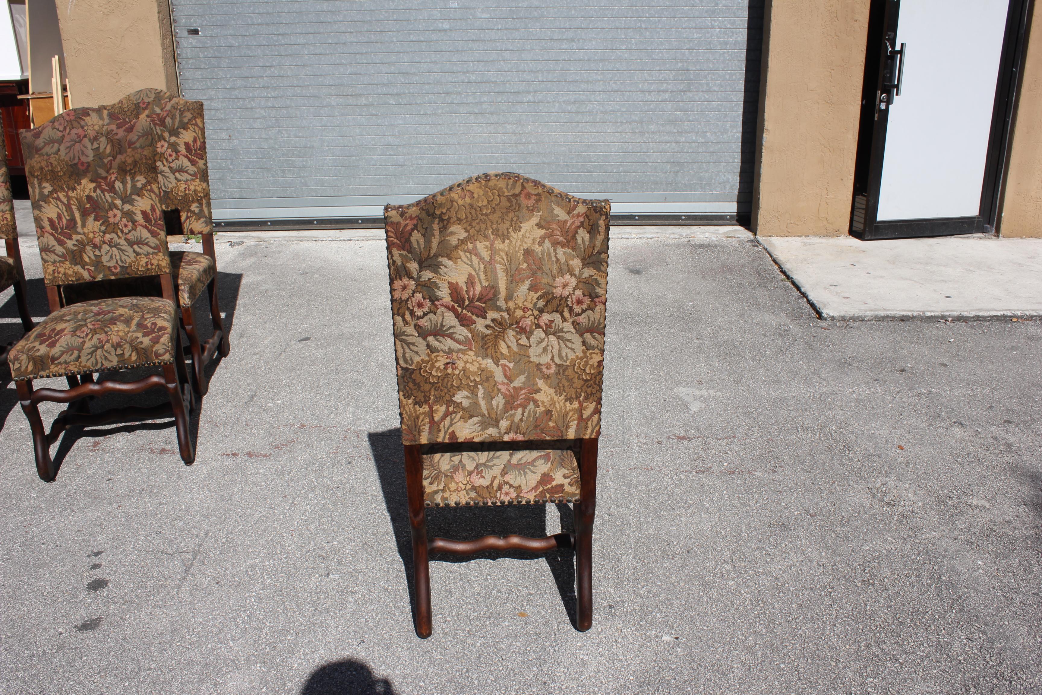 Fine Set of 12 French Louis XIII Style Os De Mouton Dining Chairs, 1900s 8