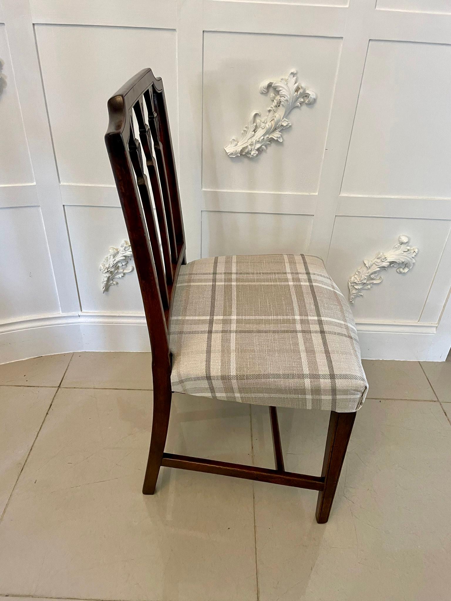 Fine Set of 8 Antique George III Mahogany Dining Chairs For Sale 4