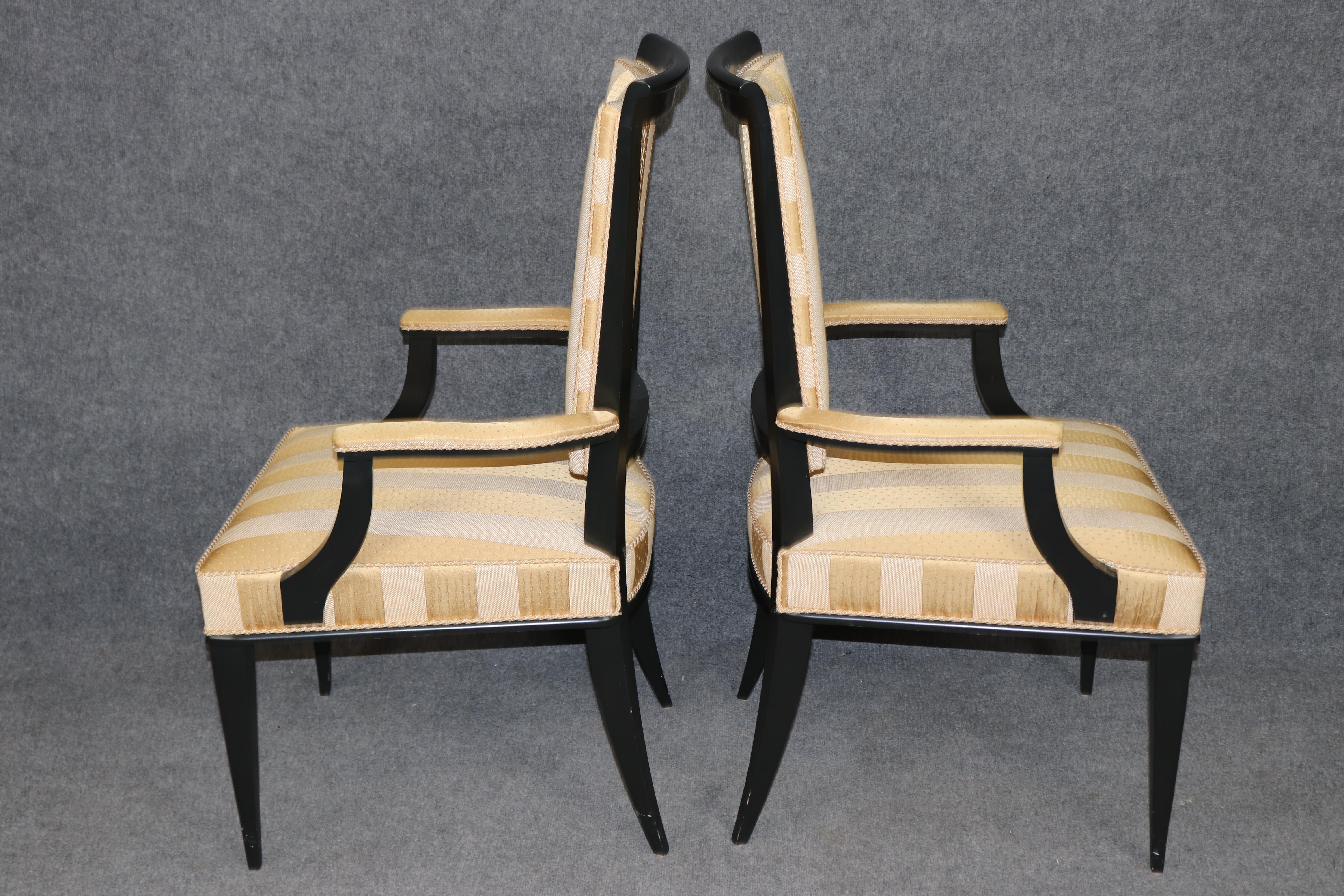 Feine Satz von 8 Art Deco Style Schwarz Ebonized Upholstering Esszimmerstühle (Mitte des 20. Jahrhunderts) im Angebot