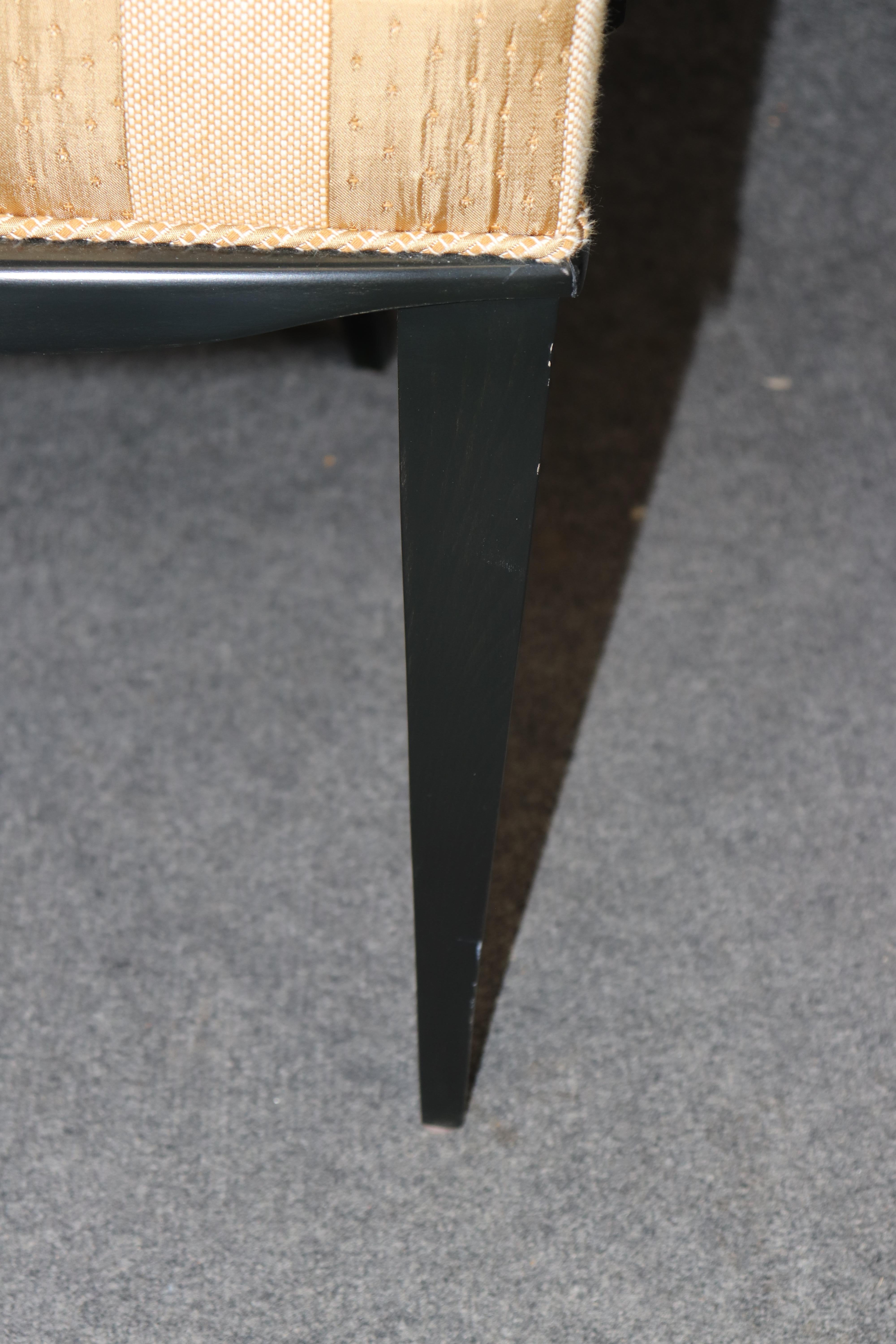 Feine Satz von 8 Art Deco Style Schwarz Ebonized Upholstering Esszimmerstühle im Angebot 3