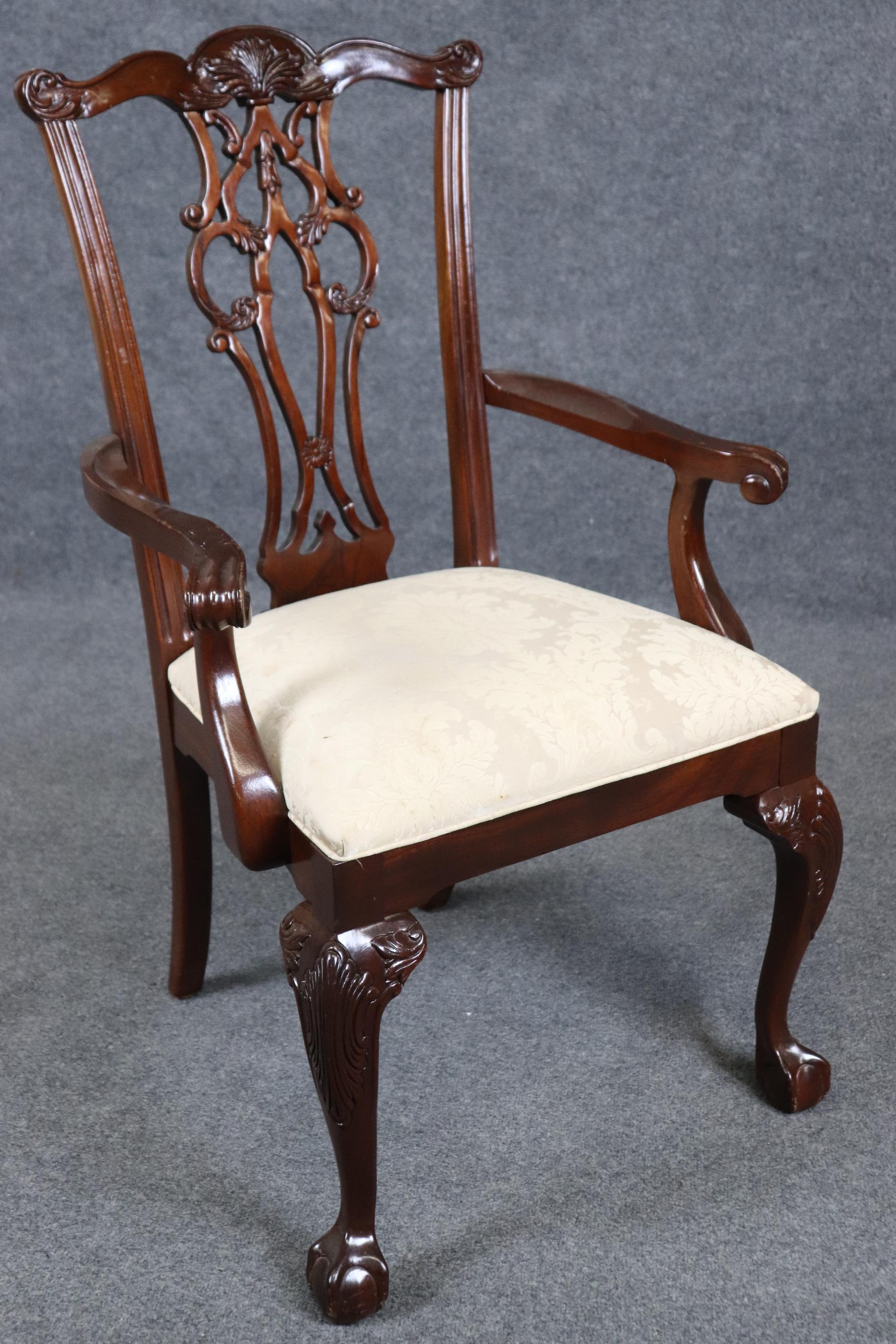 Fine Set of 8 Chippendale Style Ball and Claw Dining Chairs In Good Condition For Sale In Swedesboro, NJ