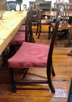 Fine Set of 8 Hepplewhite Style Hand Carved Solid Mahogany Dining Chairs