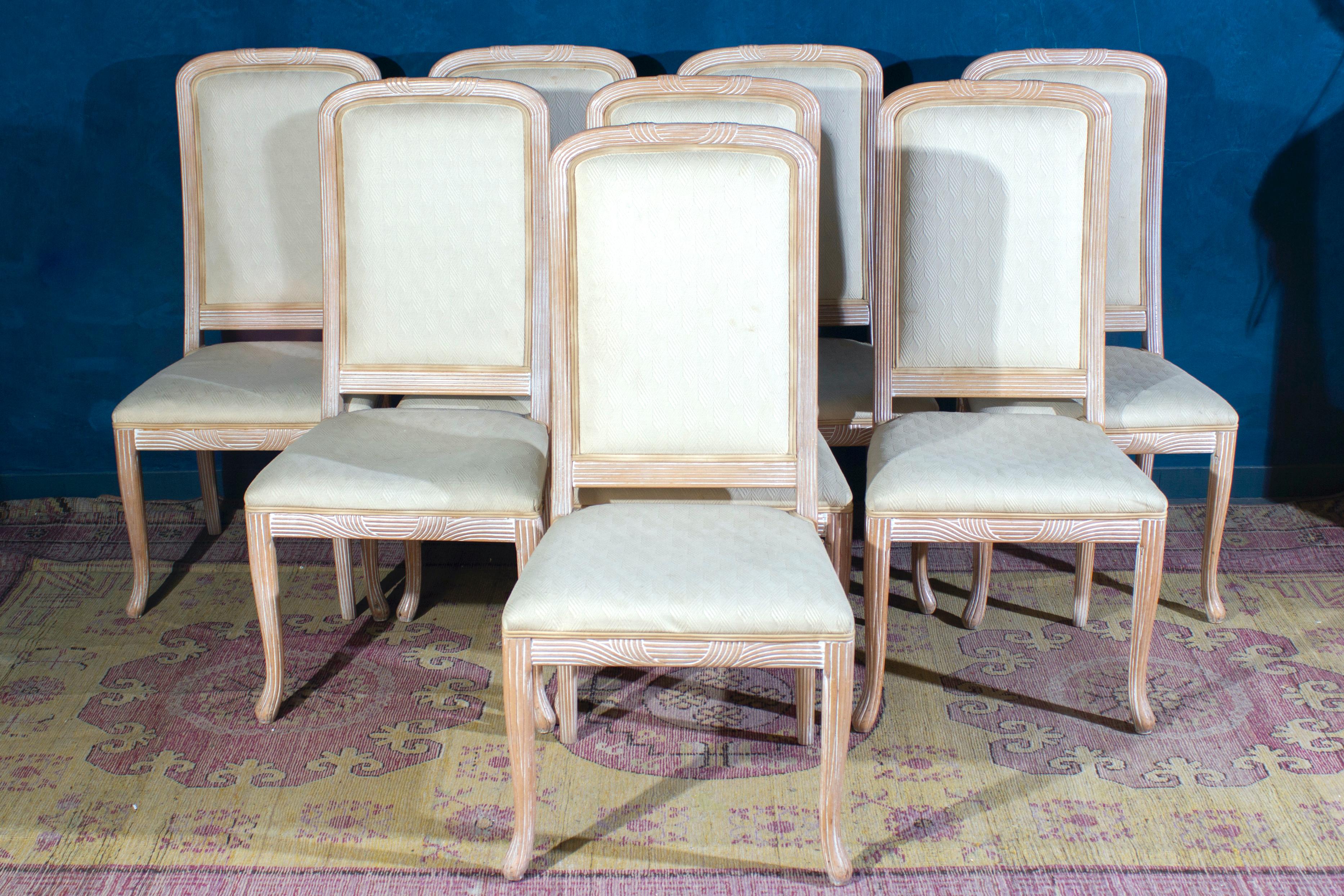 Mid-Century Modern Fine Set of 8 Italian White Decapé Wood Chairs, 1970s For Sale