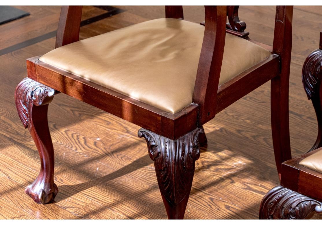 Raffinato set di otto sedie in mogano in stile Chippendale in vendita 2