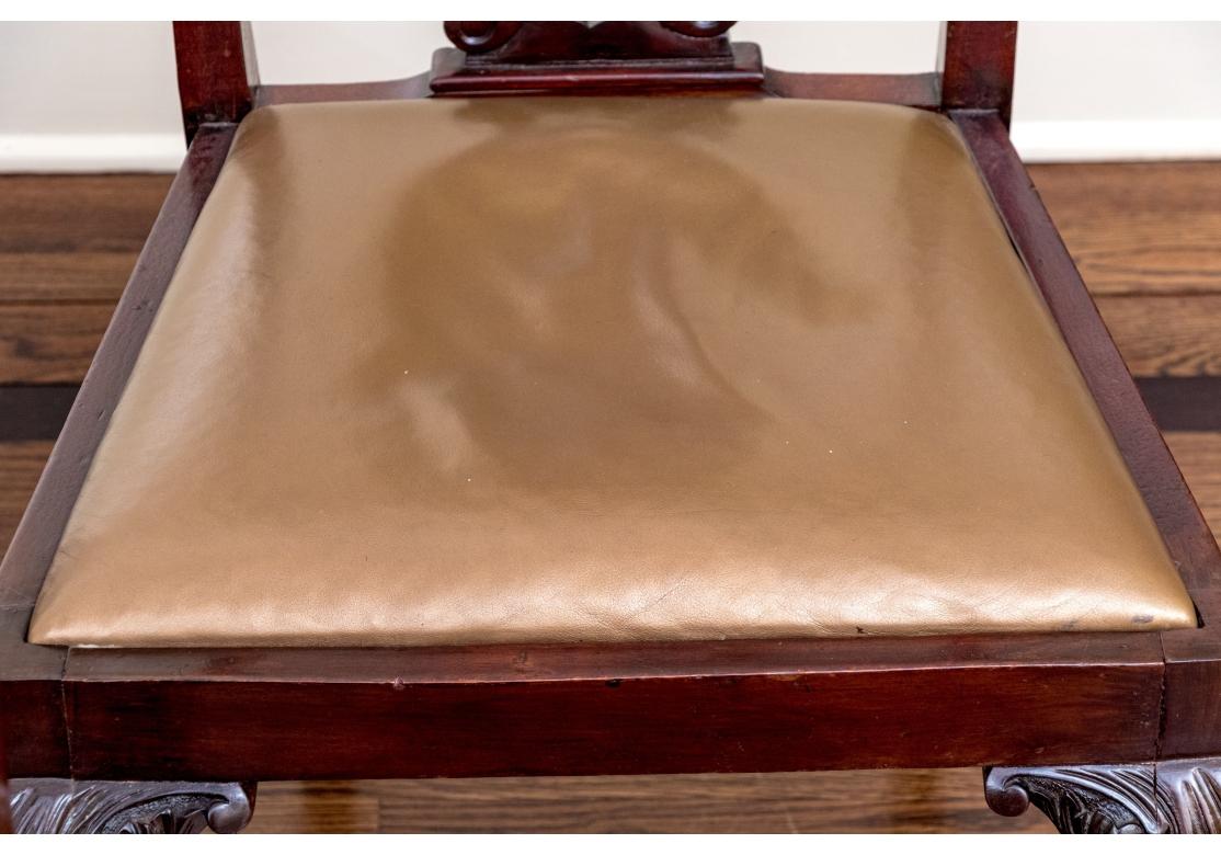 Raffinato set di otto sedie in mogano in stile Chippendale in vendita 3