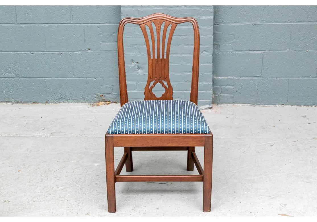 20th Century Fine Set Of Eight Mahogany Hepplewhite Style Dining Chairs For Sale
