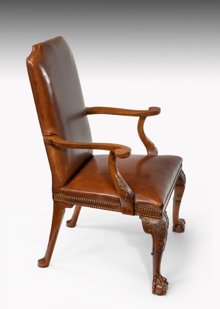 Fine Set of Eight Walnut and Leather Cabriole Leg Dining Chairs Queen