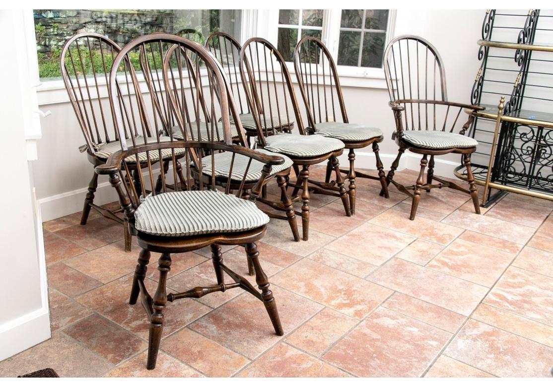 Fine Set of Eight Windsor Chairs In Good Condition In Bridgeport, CT