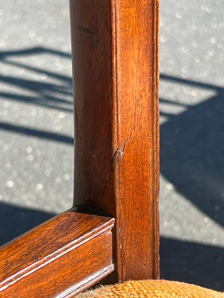 Fine Set of Four Antique 18th Century Carved Mahogany Hepplewhite Chairs For Sale 6