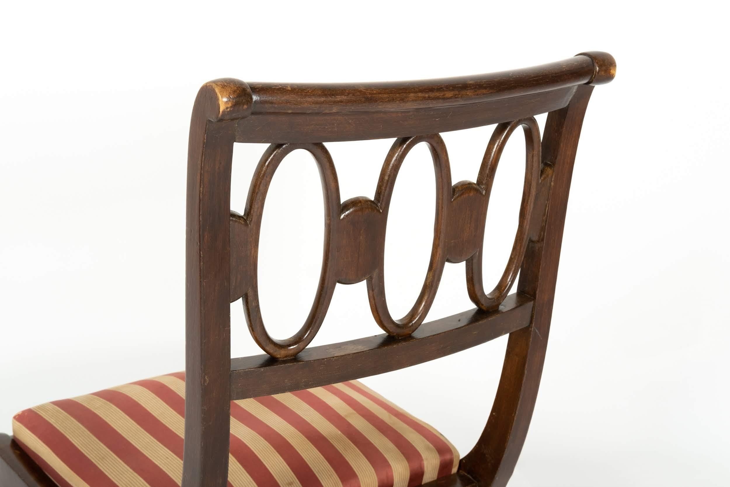 Fine Set of Four Mahogany Chairs, Italy, circa 1950 For Sale 3