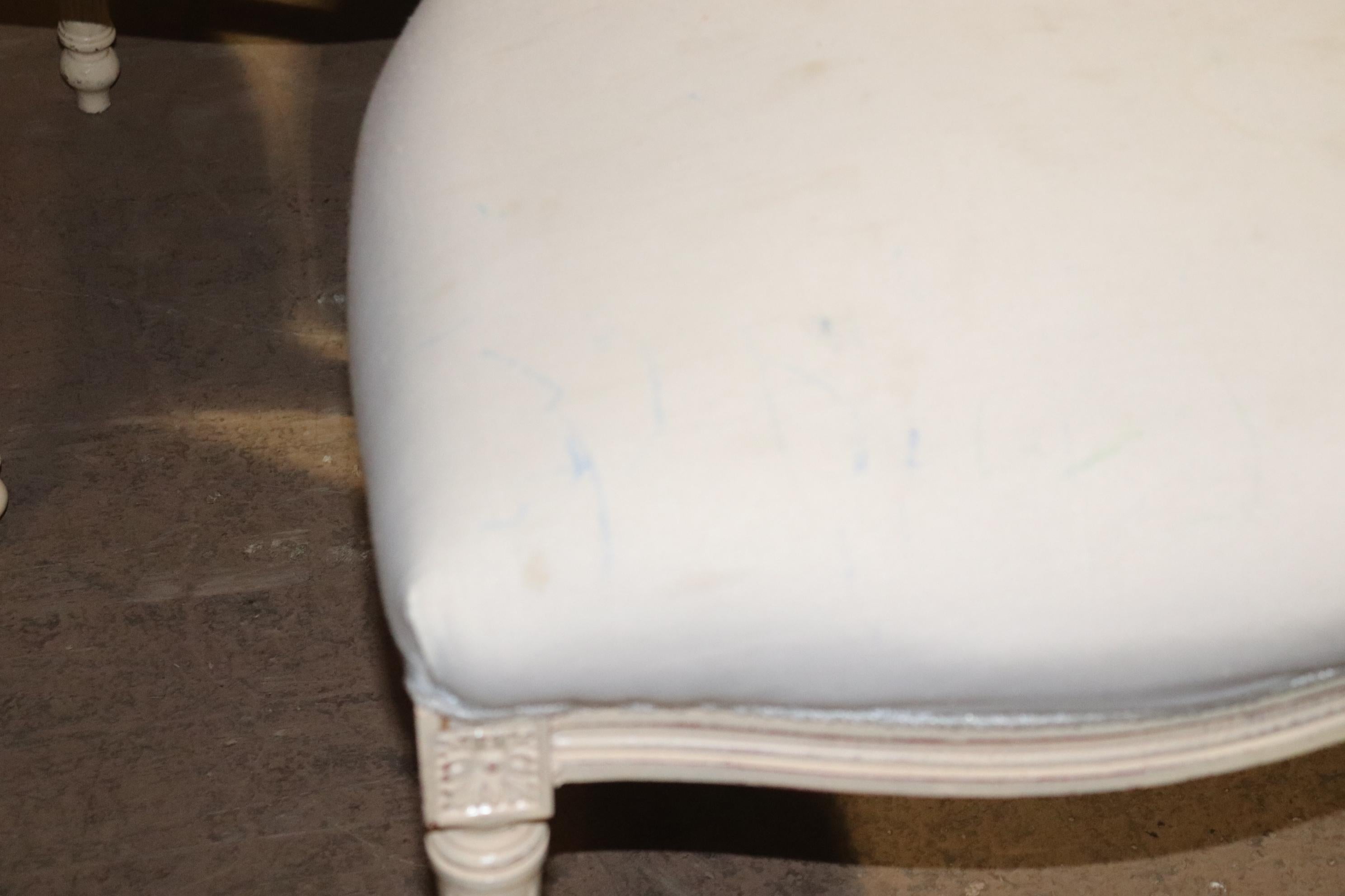 Fine Set of French Creme Painted Louis XVI Cameo Back Carved Dining Chairs 10