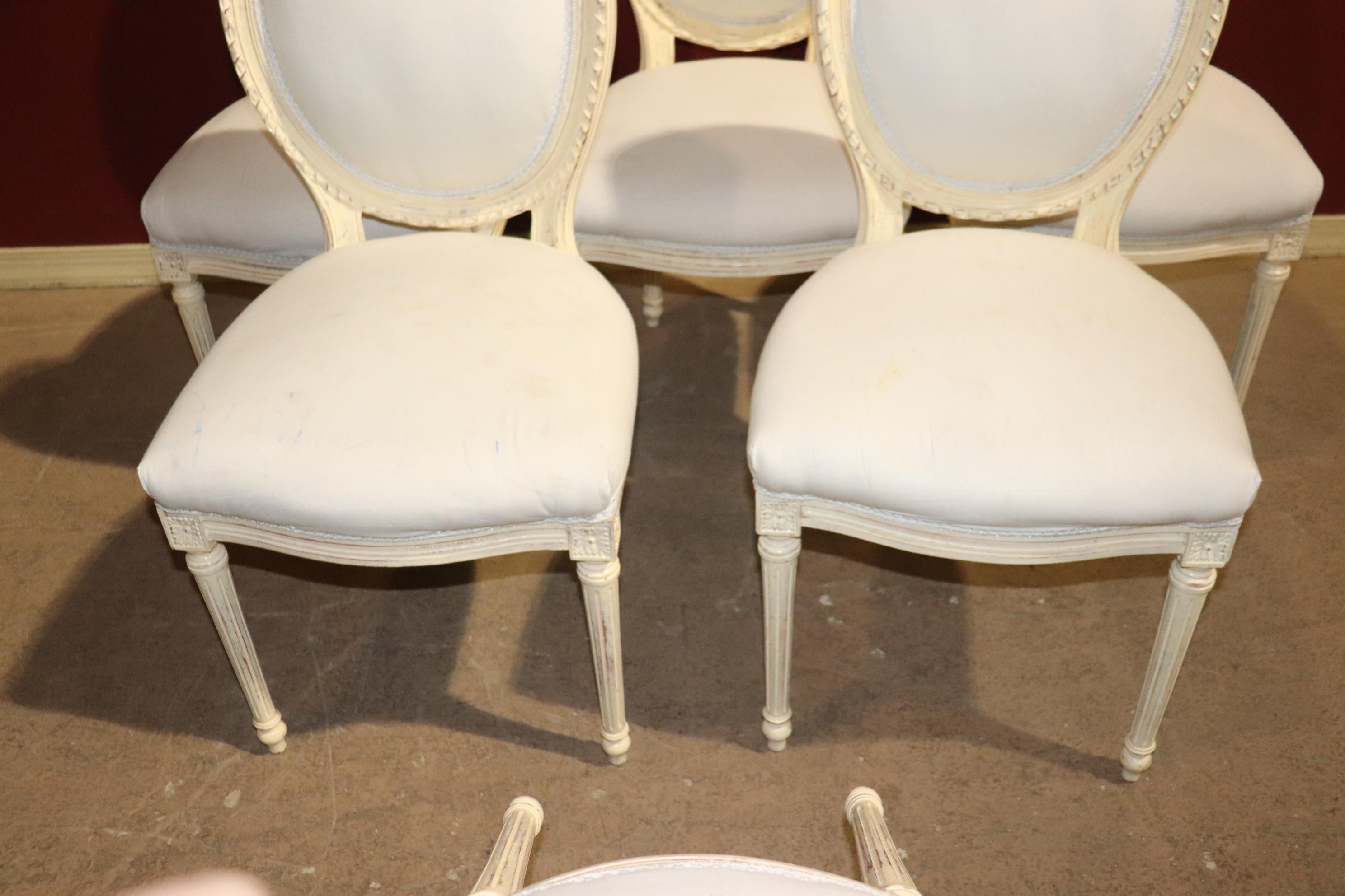 Fine Set of French Creme Painted Louis XVI Cameo Back Carved Dining Chairs 3