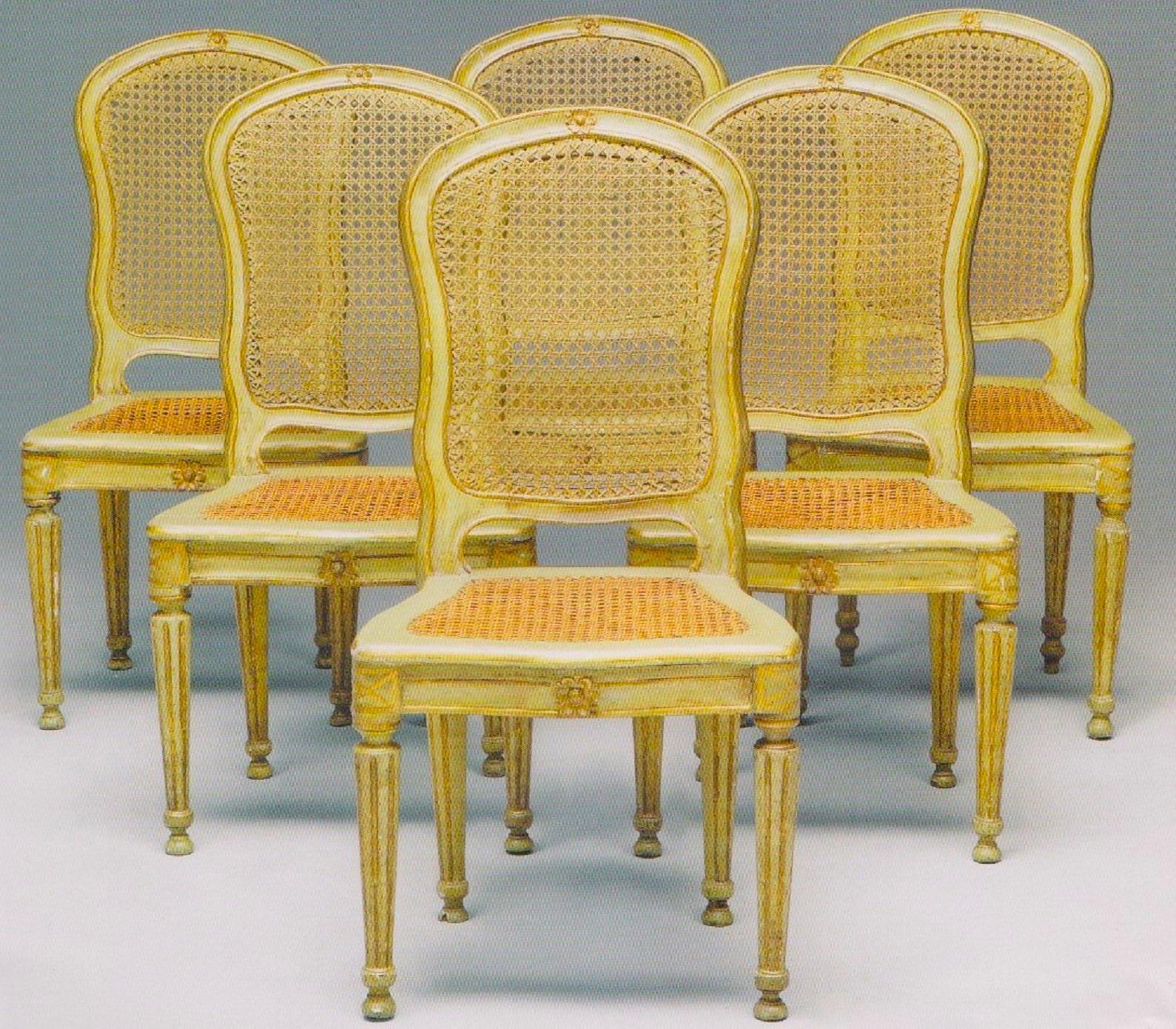 Set aus sechs italienischen, bemalten und vergoldeten Stühlen des 18. Jahrhunderts (Handbemalt) im Angebot