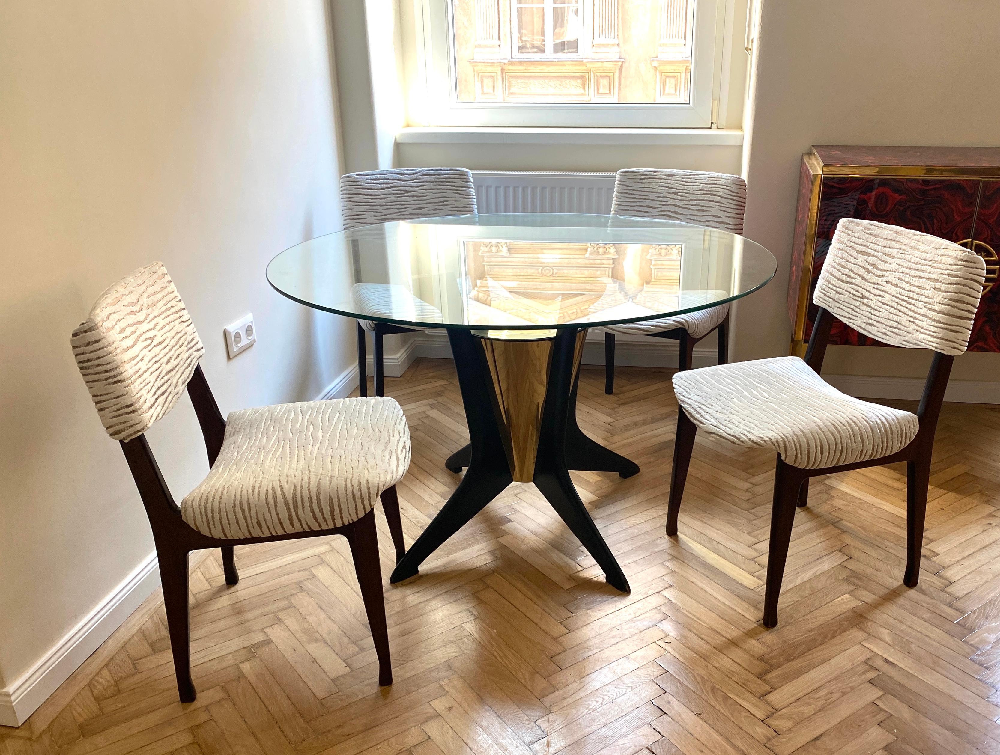 Fine Set of Six Italian Mid Century  Wood Chairs, 1950' (Italienisch) im Angebot
