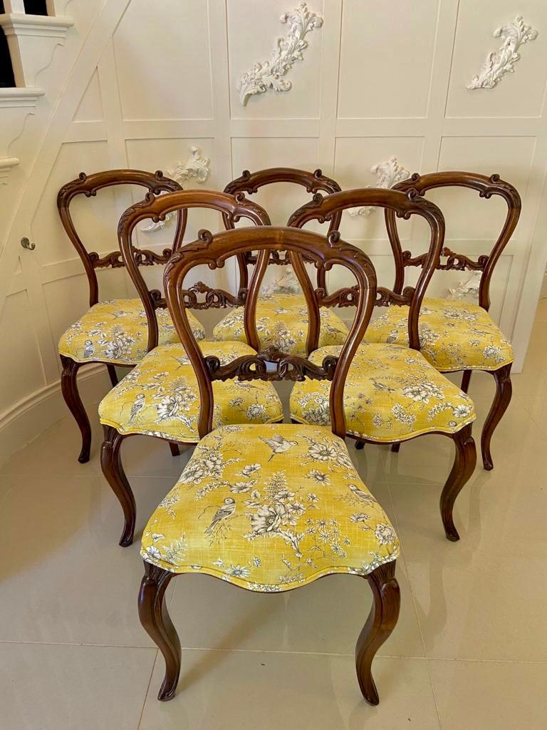Fine Antique Set of Six Victorian Carved Rosewood Dining Chairs In Excellent Condition In Suffolk, GB