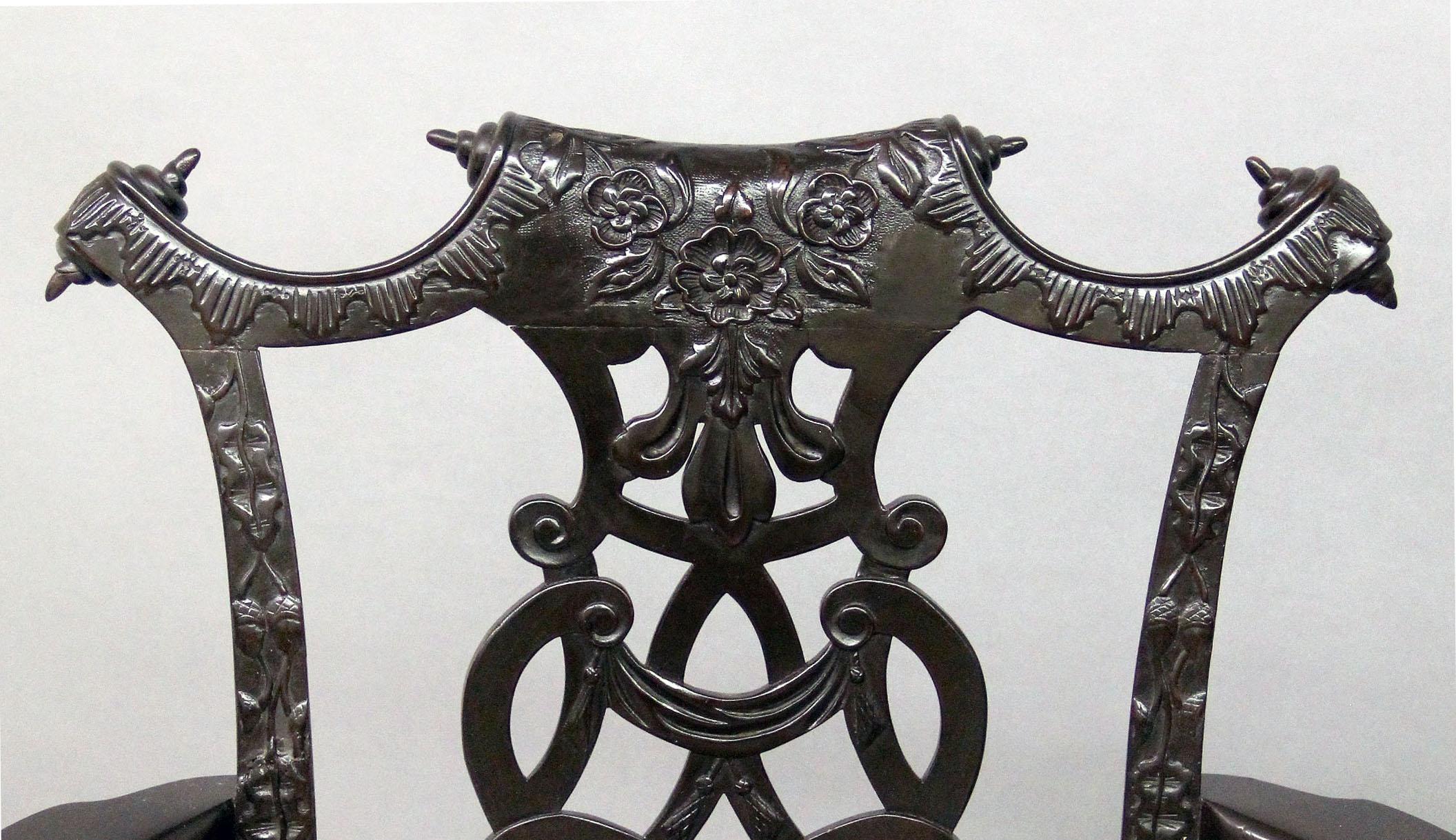 Hand-Carved Fine Set of Ten Late 19th Century Chippendale Style Dining Chairs For Sale